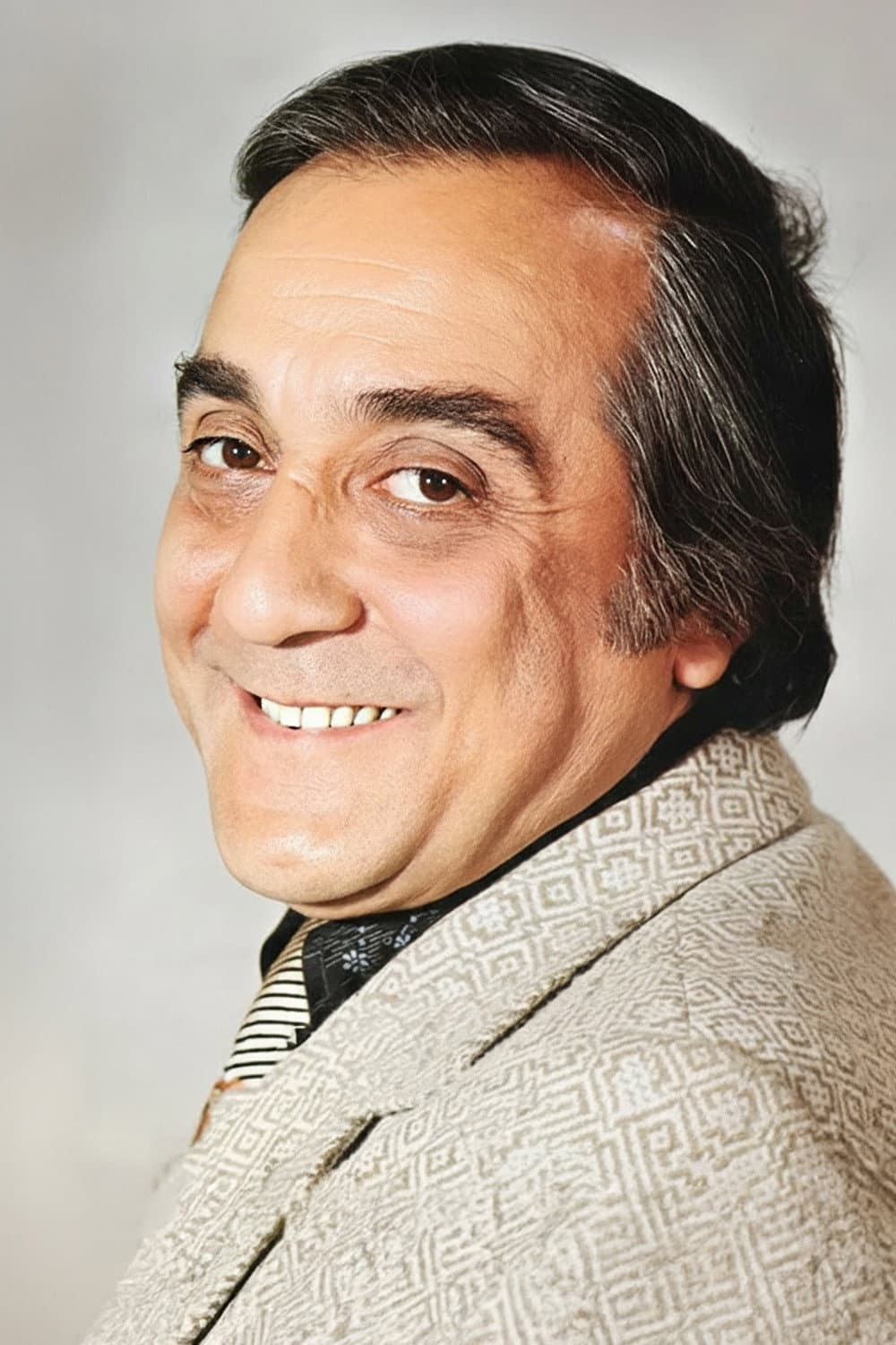 Selim Naşit