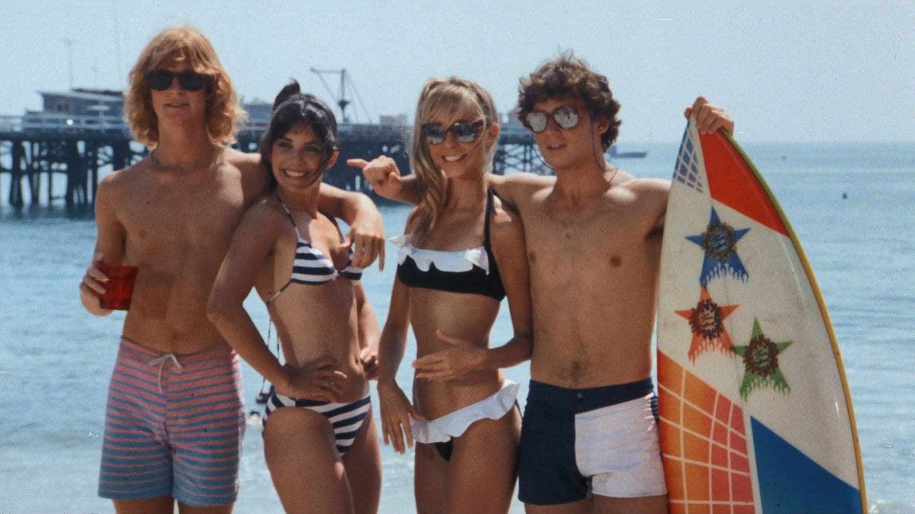 Surf II - Sole e Pupe a Surf City - immagine