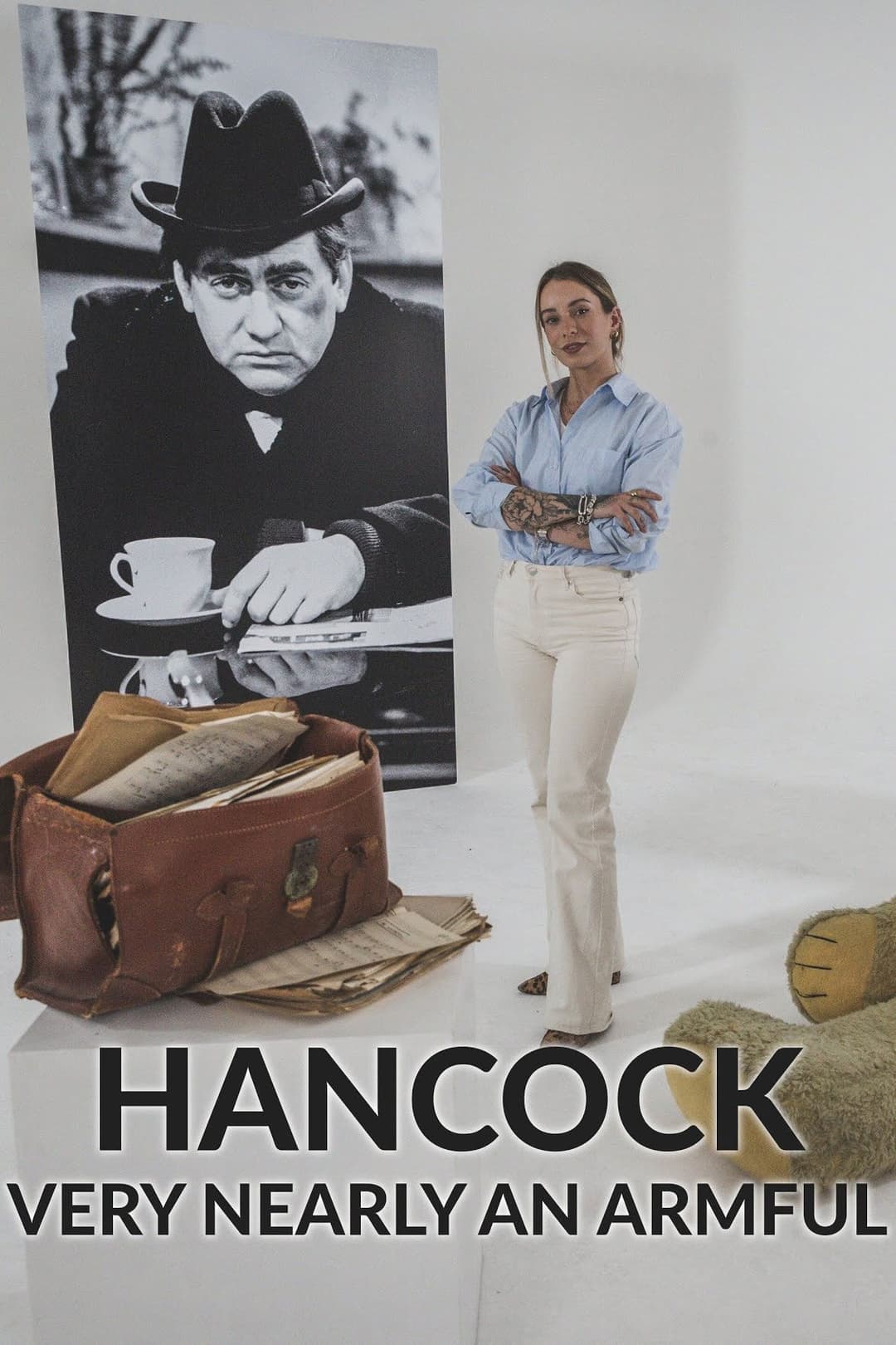 Poster di Hancock: Very Nearly an Armful
