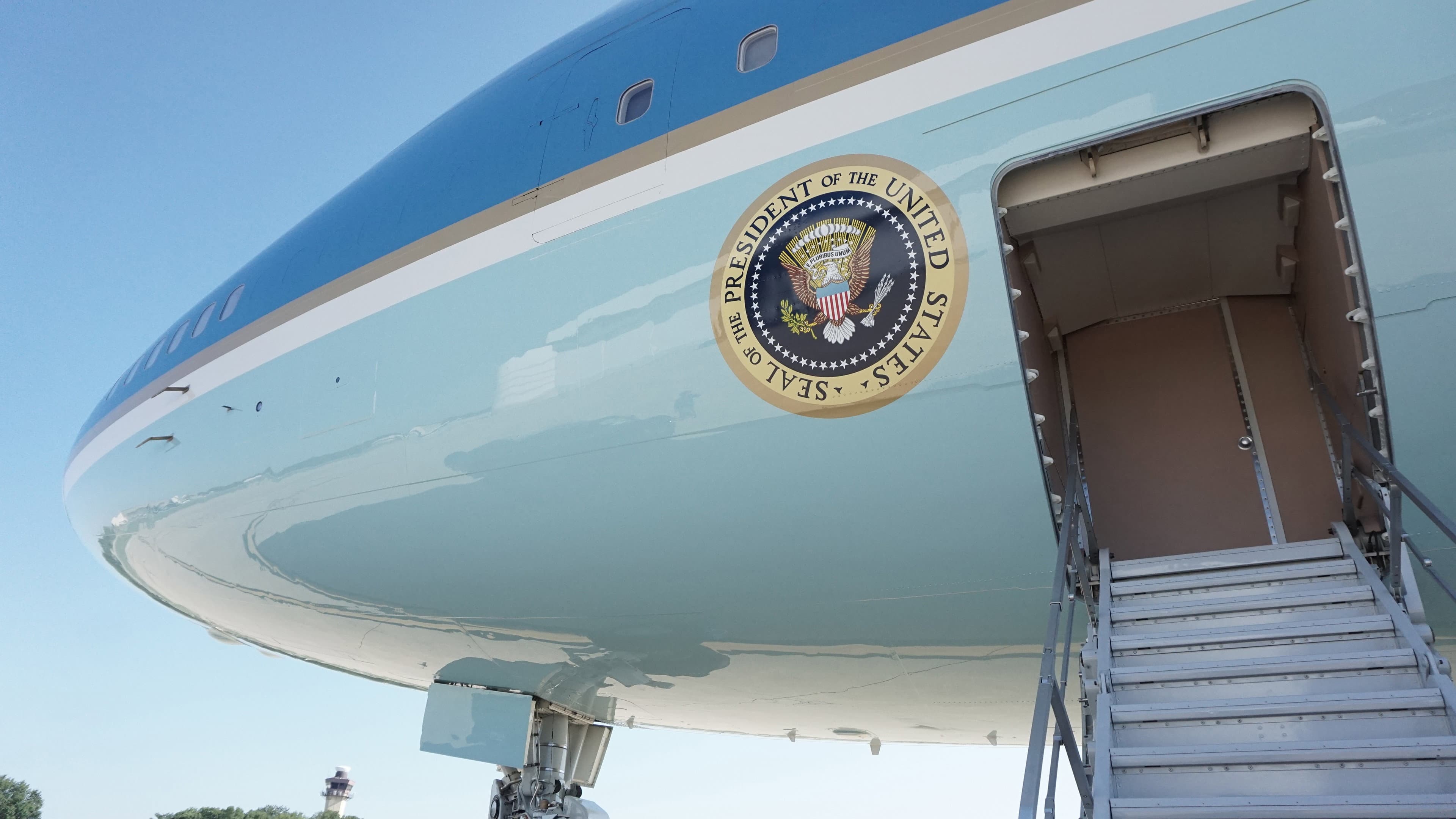 The New Air Force One: Flying Fortress - immagine