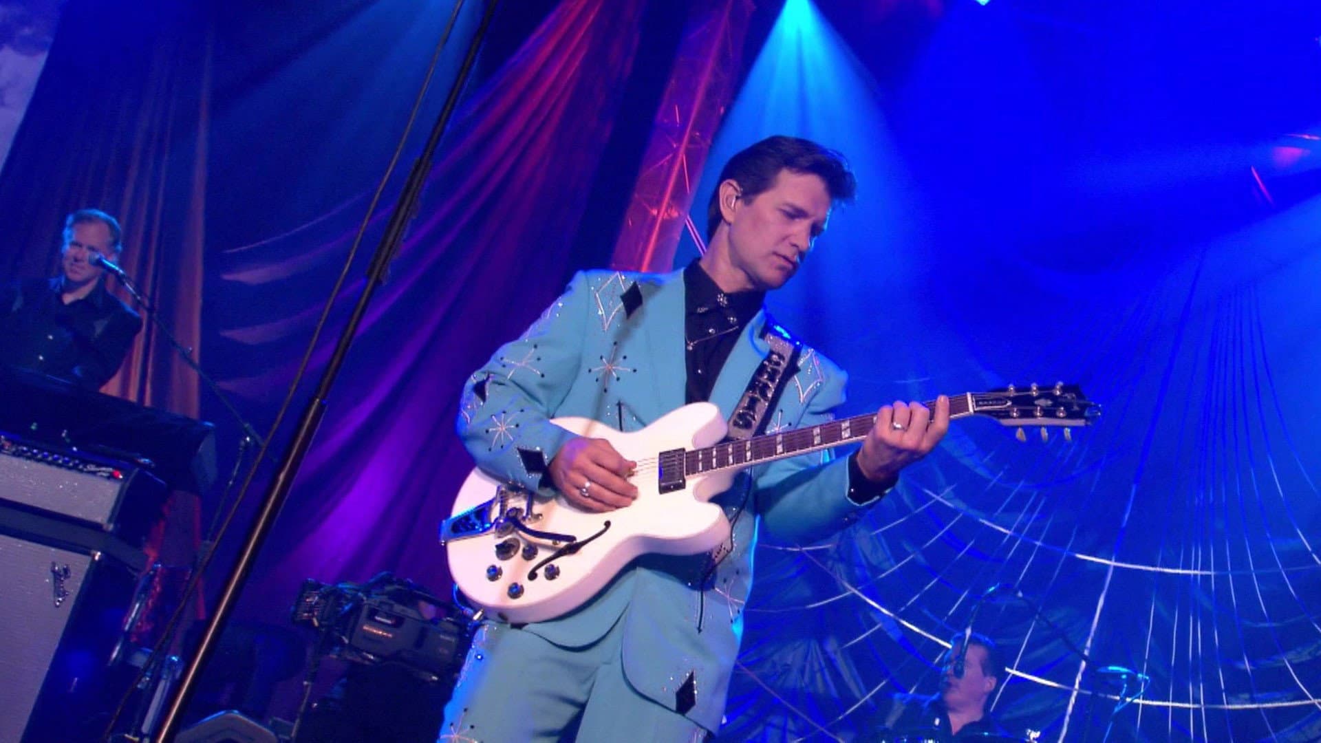 Chris Isaak: Greatest Hits Live Concert - immagine