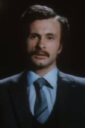 Александр Леонтьев