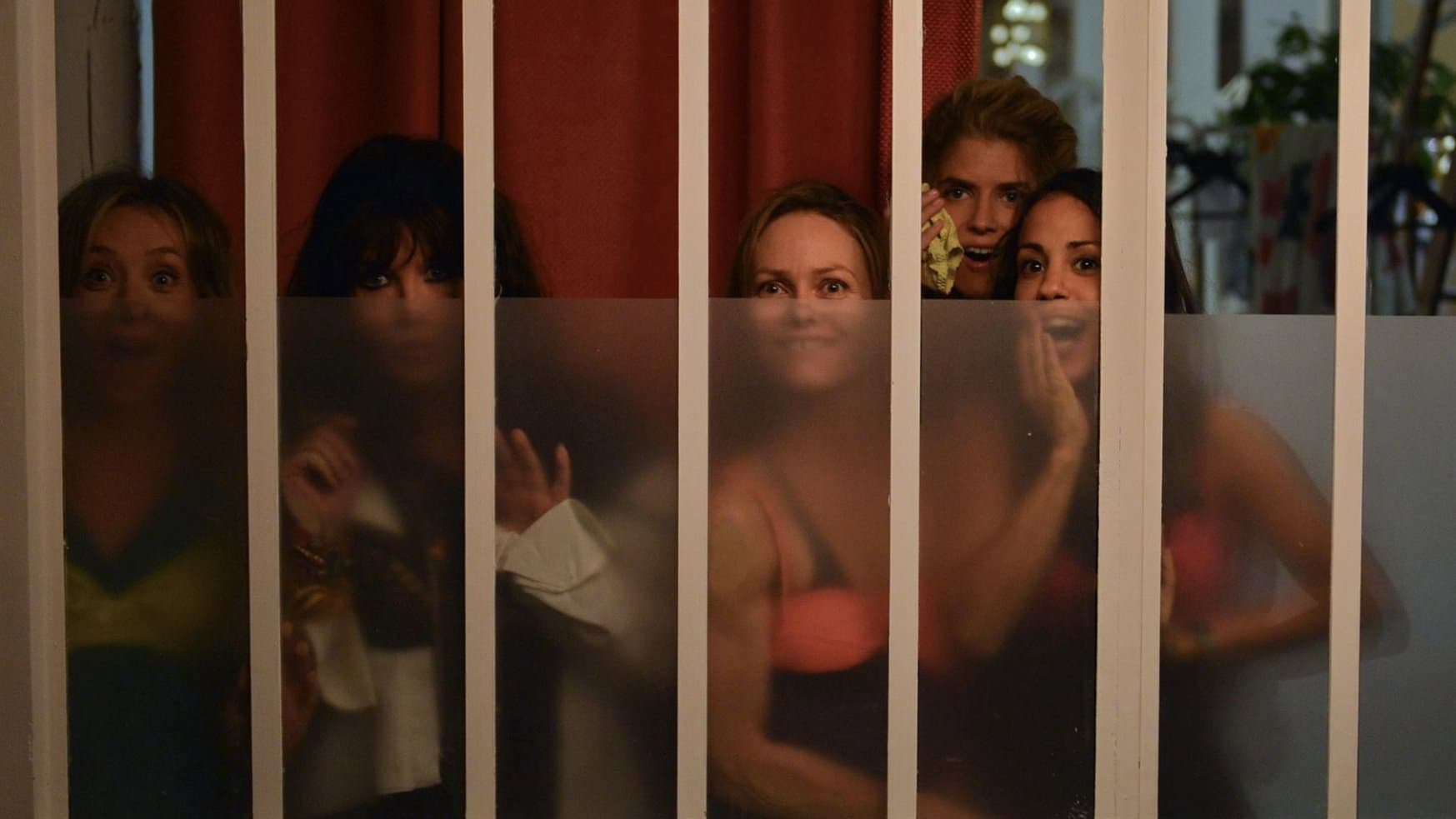 11 donne a Parigi - immagine