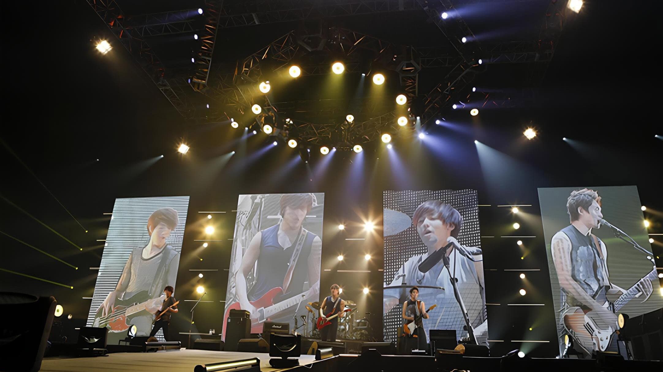 CNBLUE Arena Tour 2012 ～COME ON!!!～ - immagine