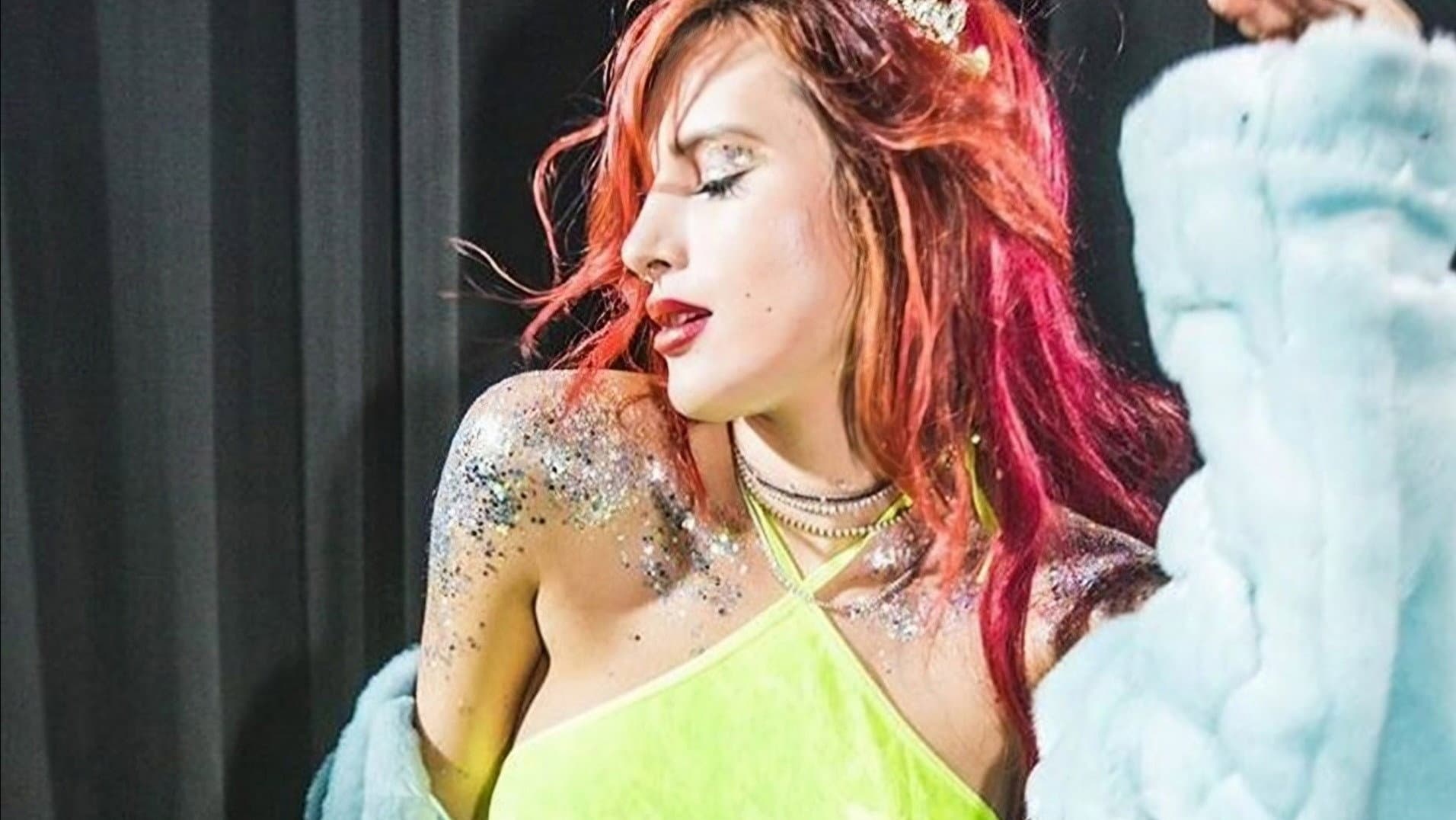 Inside the Life of Bella Thorne - immagine