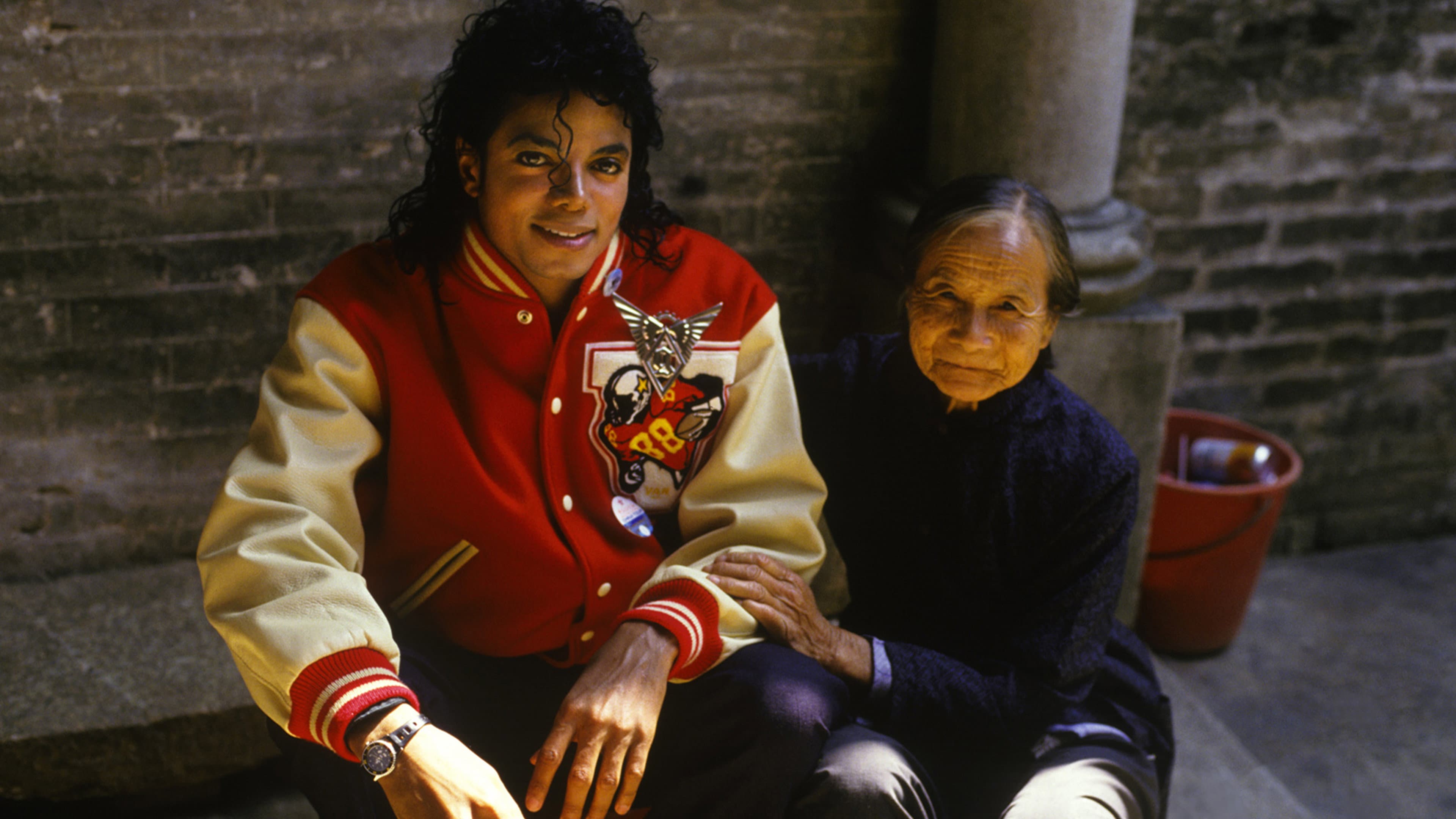Michael Jackson: The Magic Continues on Tour - immagine