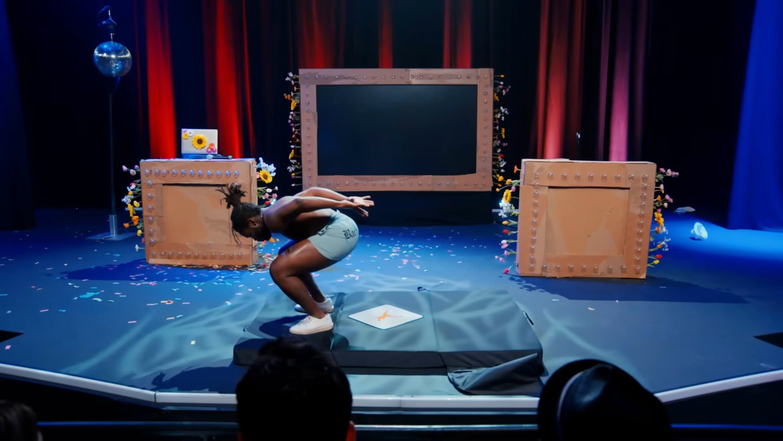 Demi Adejuyigbe: Is Going to Do One (1) Backflip - immagine