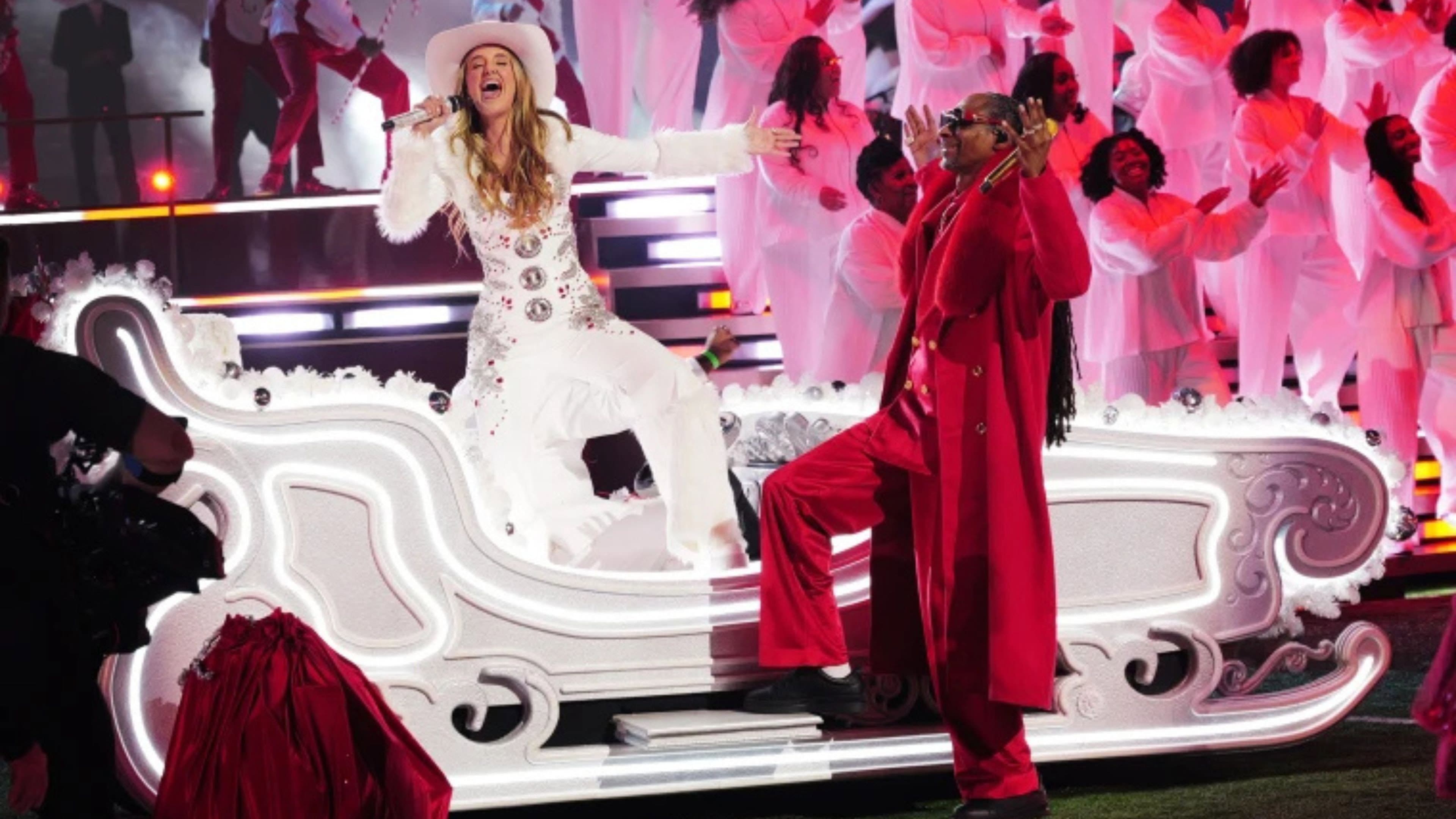 Snoop's Holiday Halftime Party - immagine