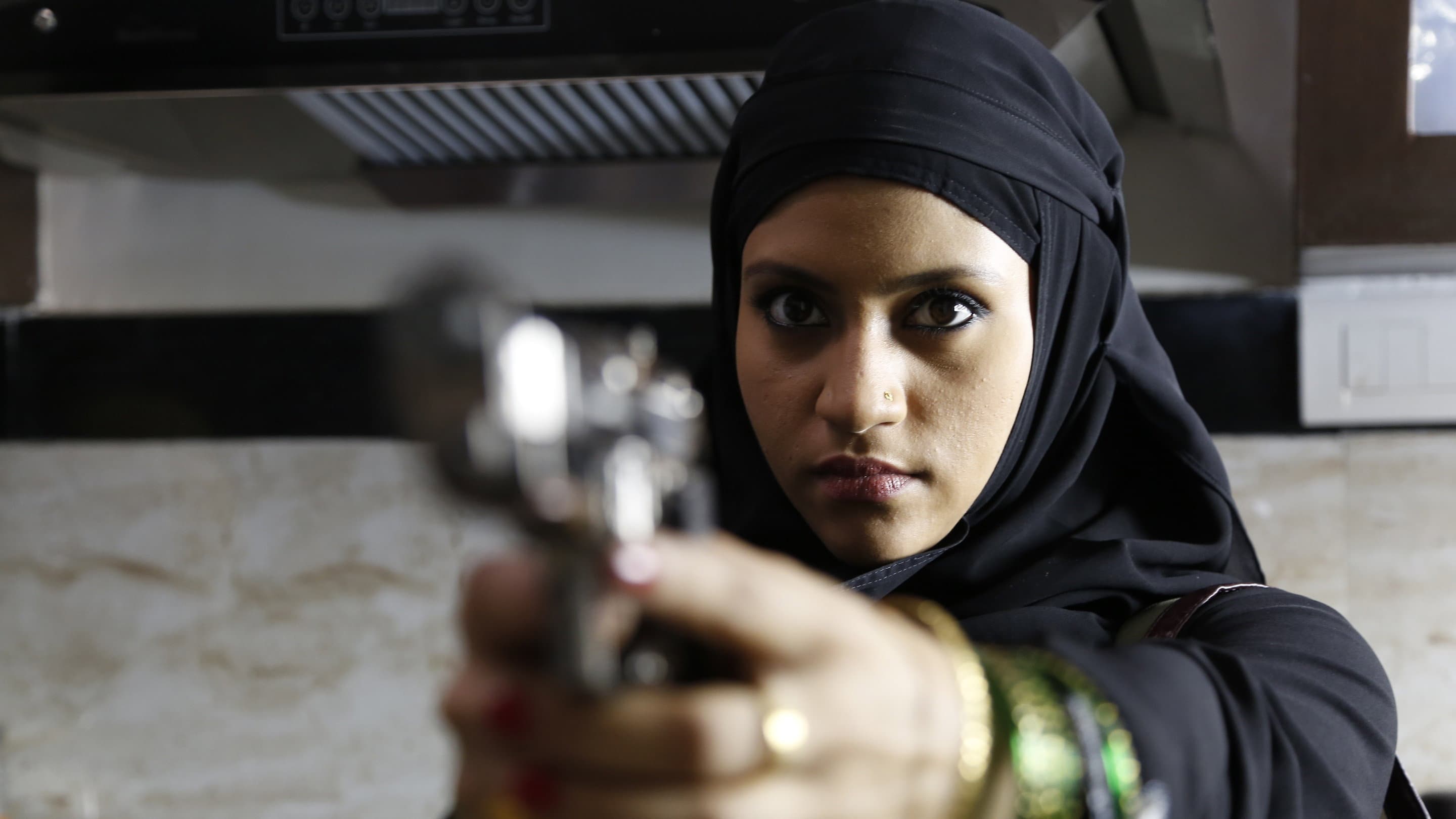 Lipstick Under My Burkha - immagine