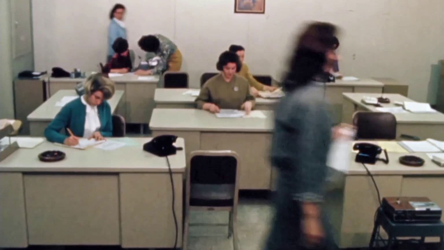Still Working 9 to 5 - immagine