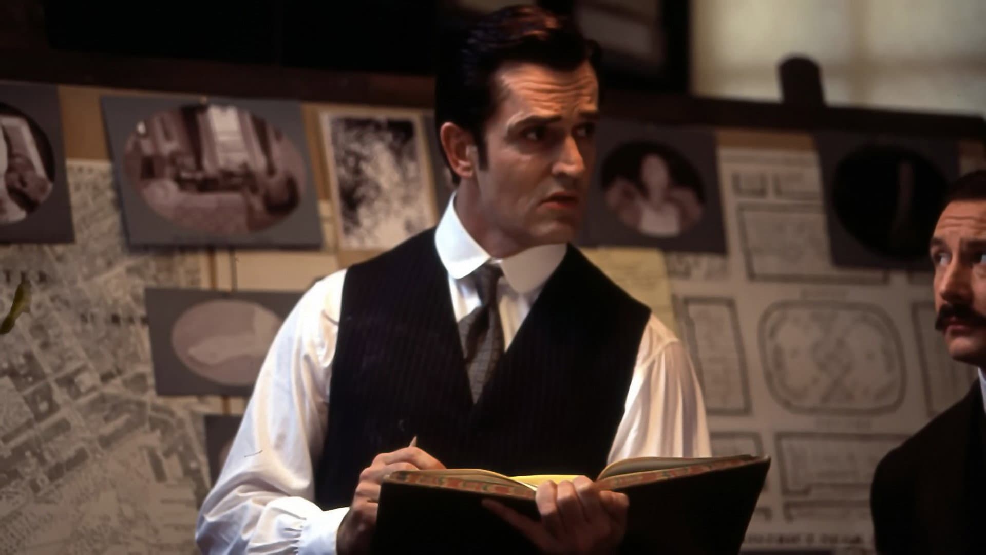 Sherlock Holmes ed il caso della calza di seta - immagine
