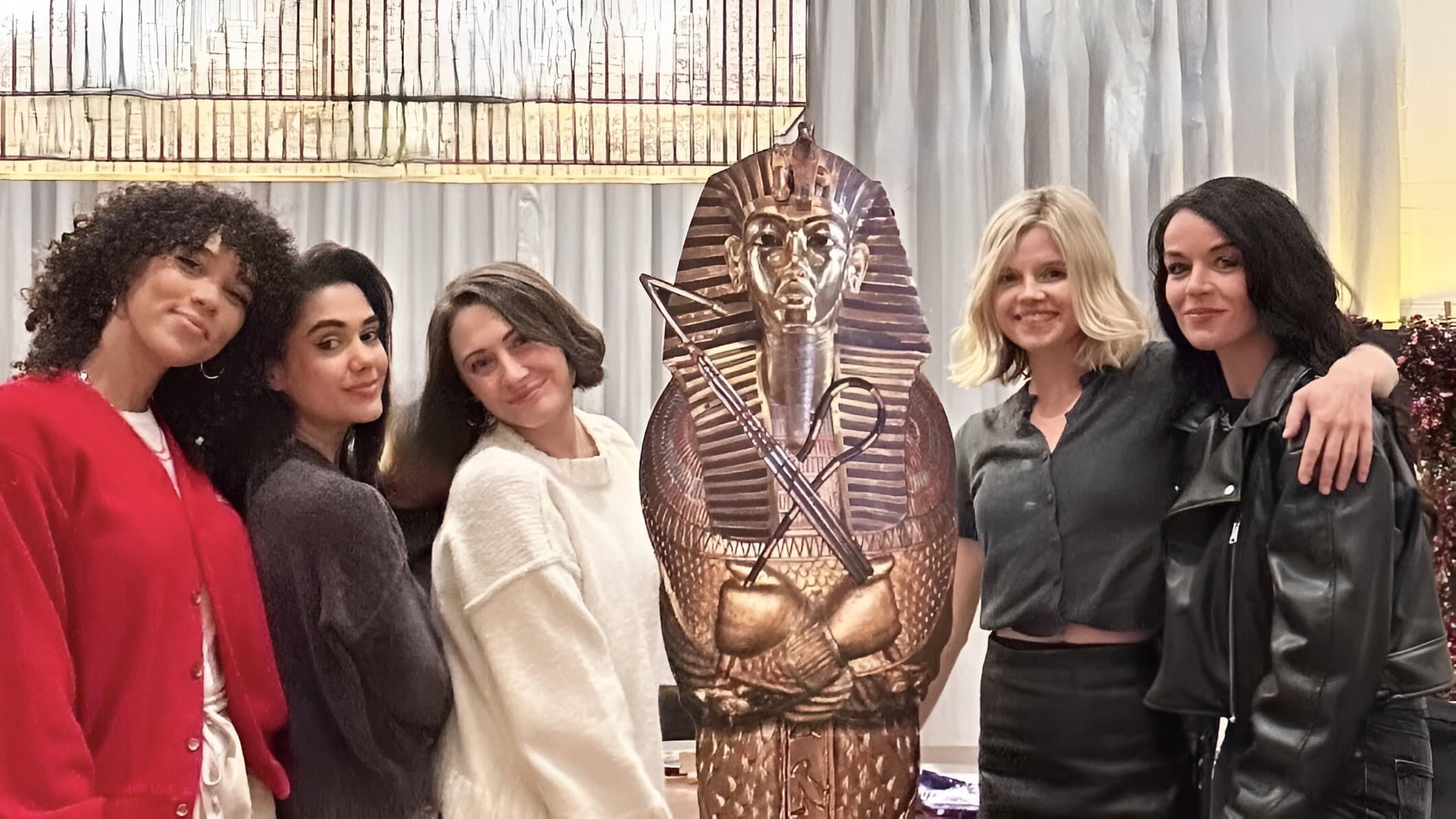 A Very Anubis Christmas Eve - immagine