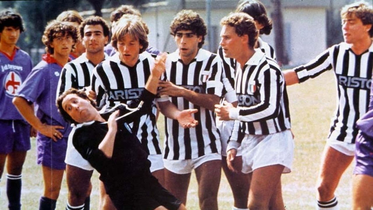 Il tifoso, l'arbitro e il calciatore - immagine