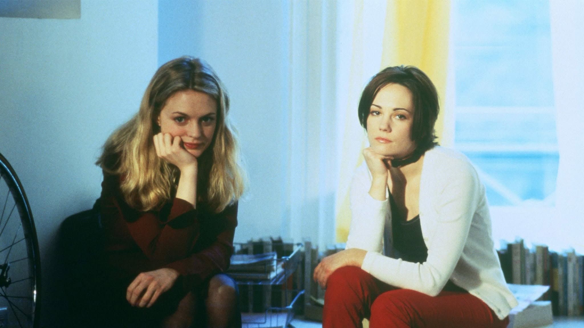 Two Girls and a Guy - immagine
