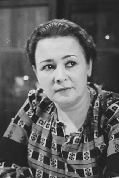 Любовь Стриженова
