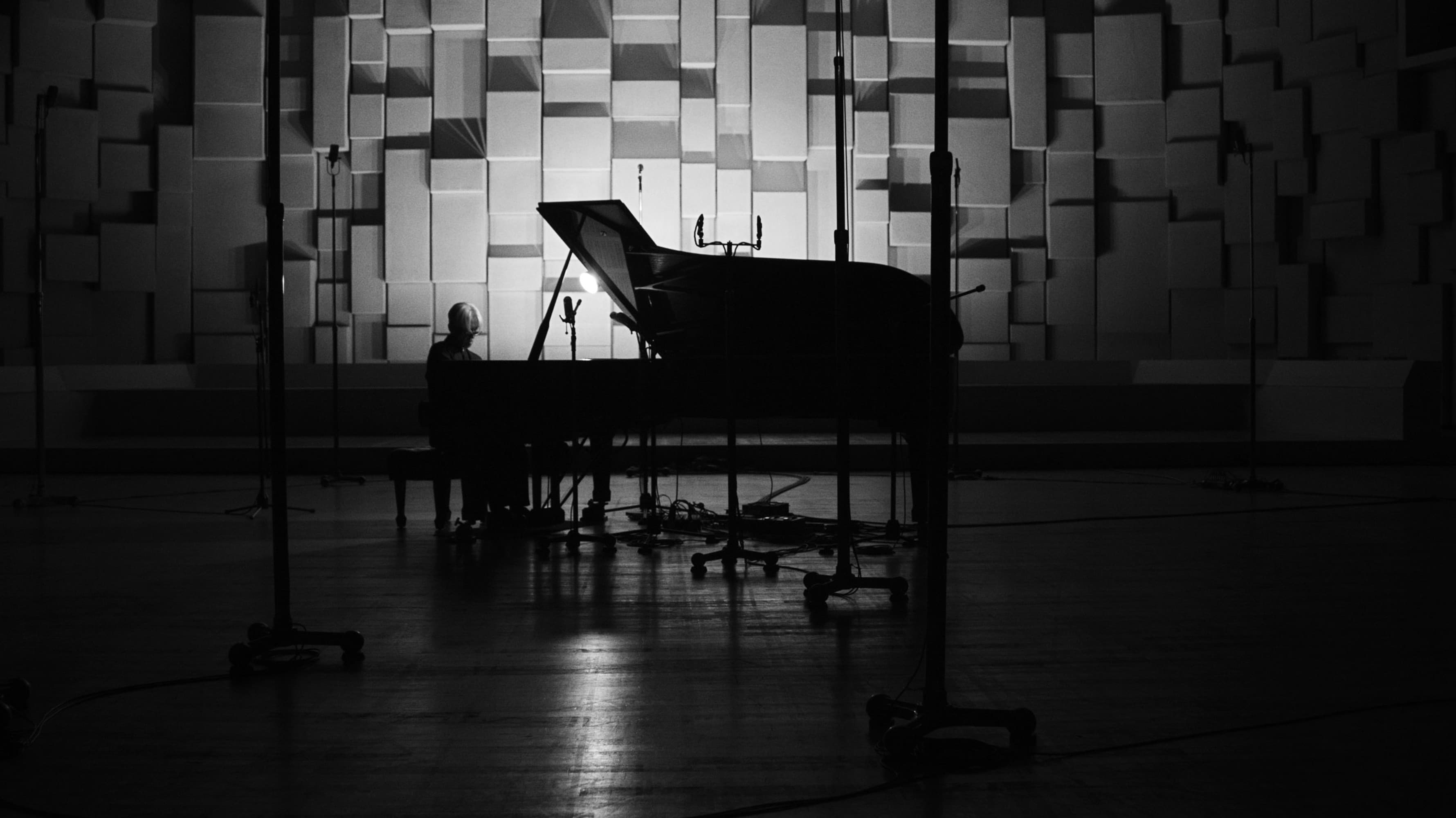 坂本龍一 Ryuichi Sakamoto: Playing the Piano 2022 - immagine