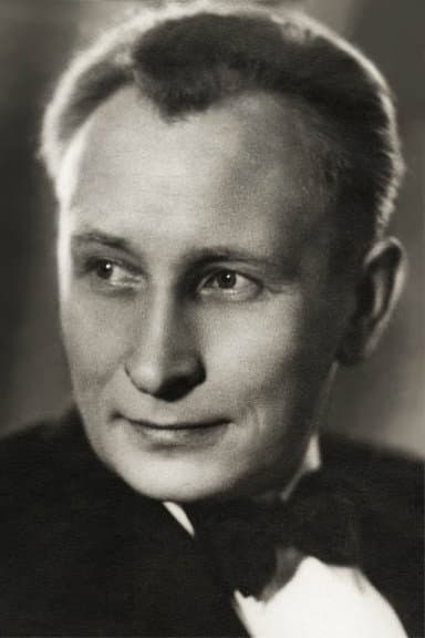 Павел Суханов