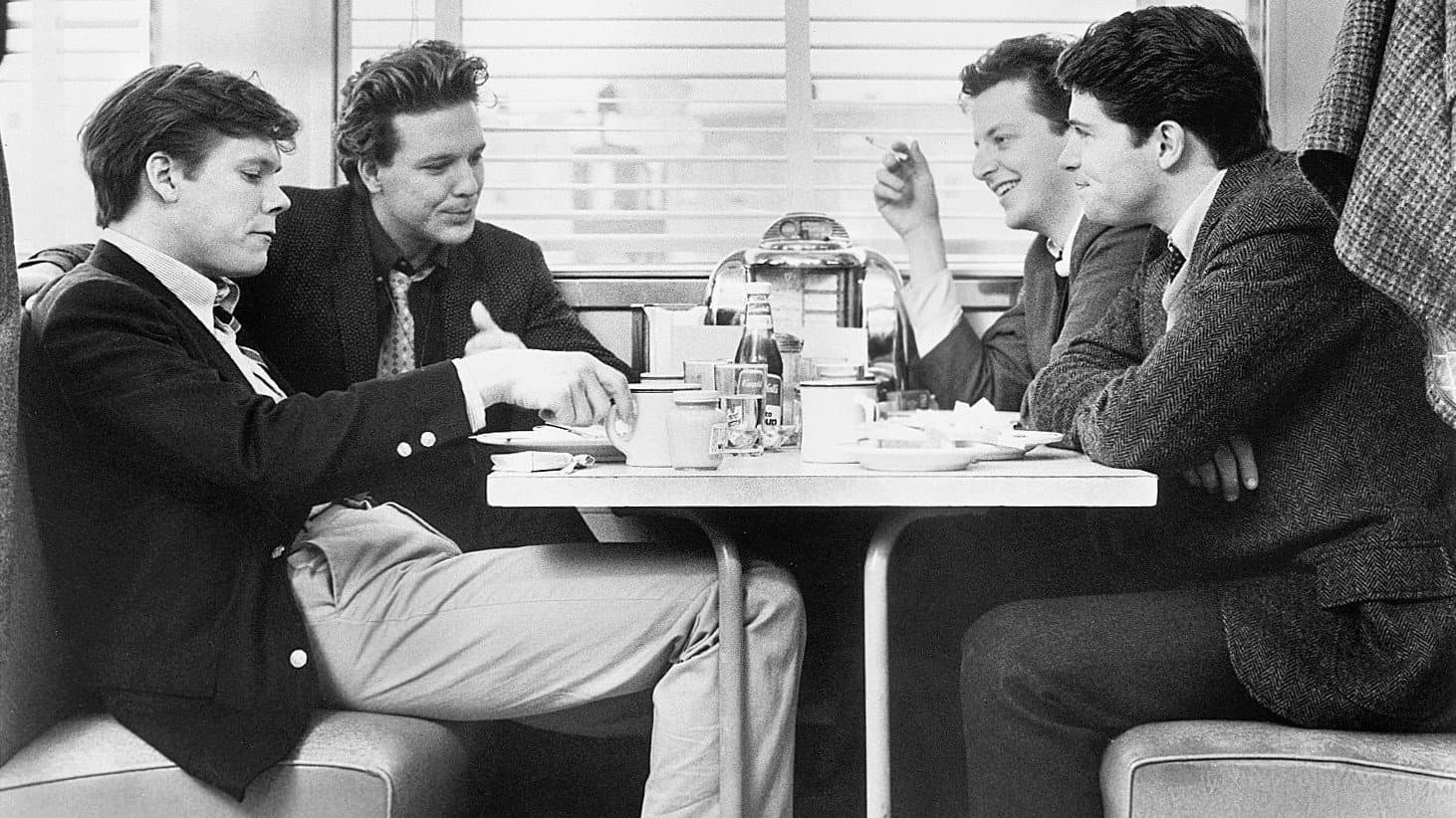 A cena con gli amici - immagine