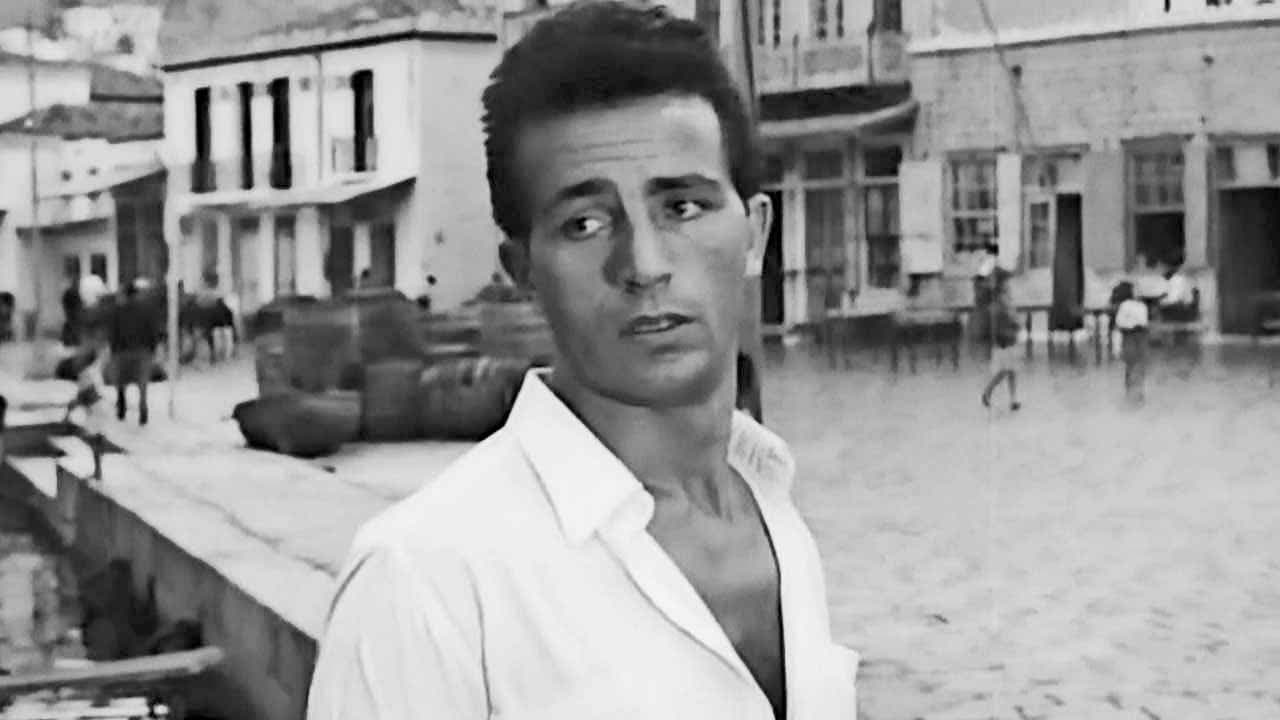 Το κορίτσι με τα μαύρα - immagine