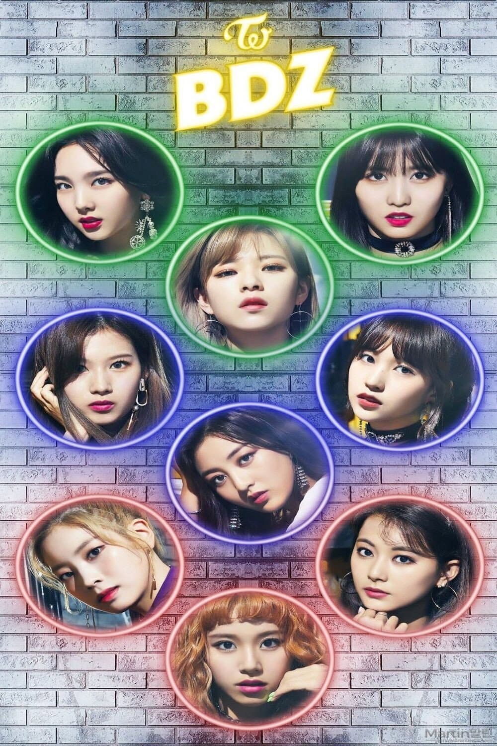 Poster di TWICE ARENA TOUR [BDZ] @ 武蔵野の森総合スポーツプラザ メインアリーナ