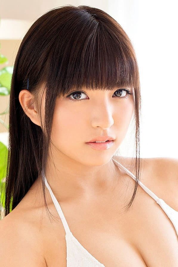 根尾あかり
