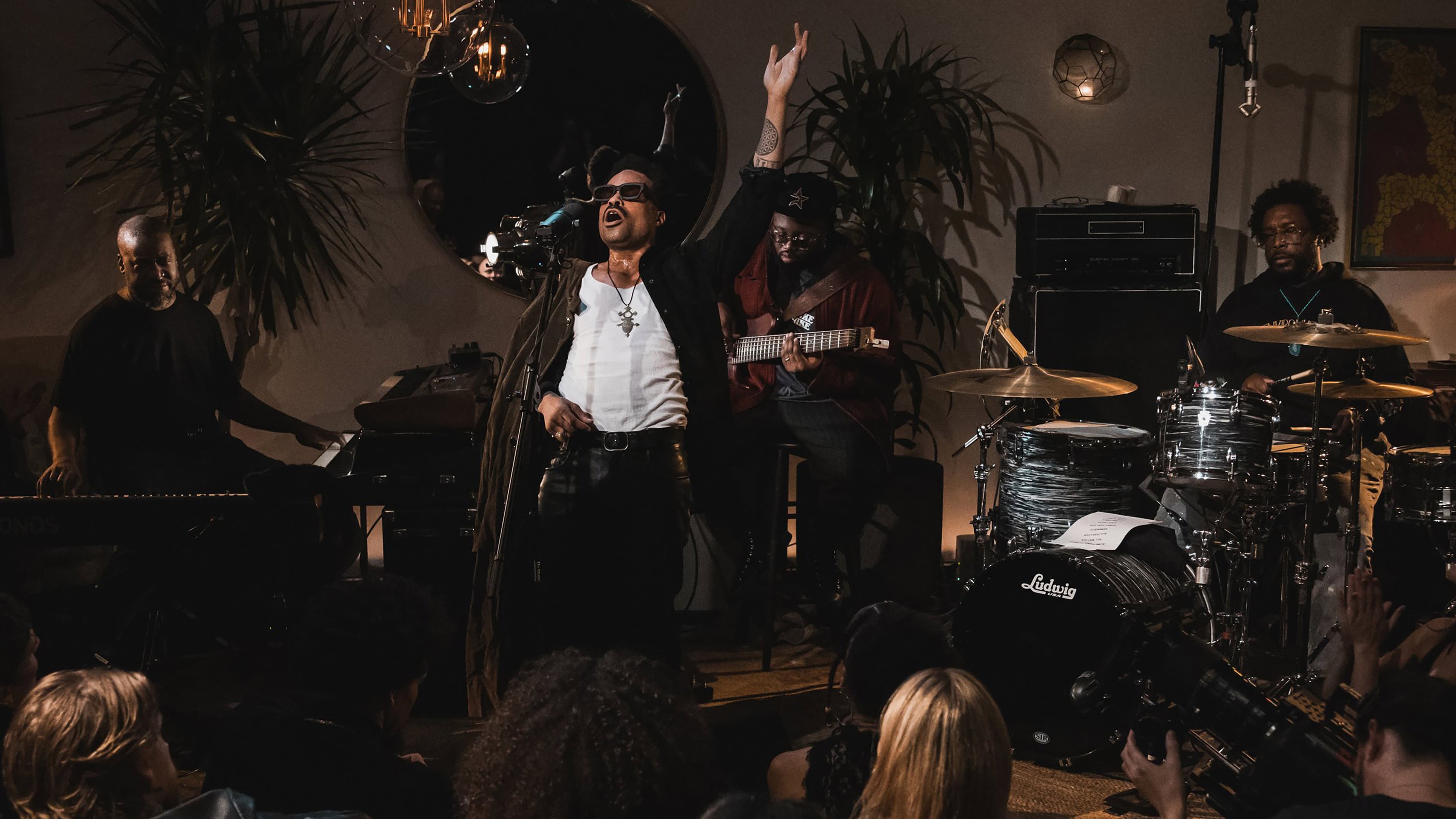 Bilal: Live at Glasshaus - immagine