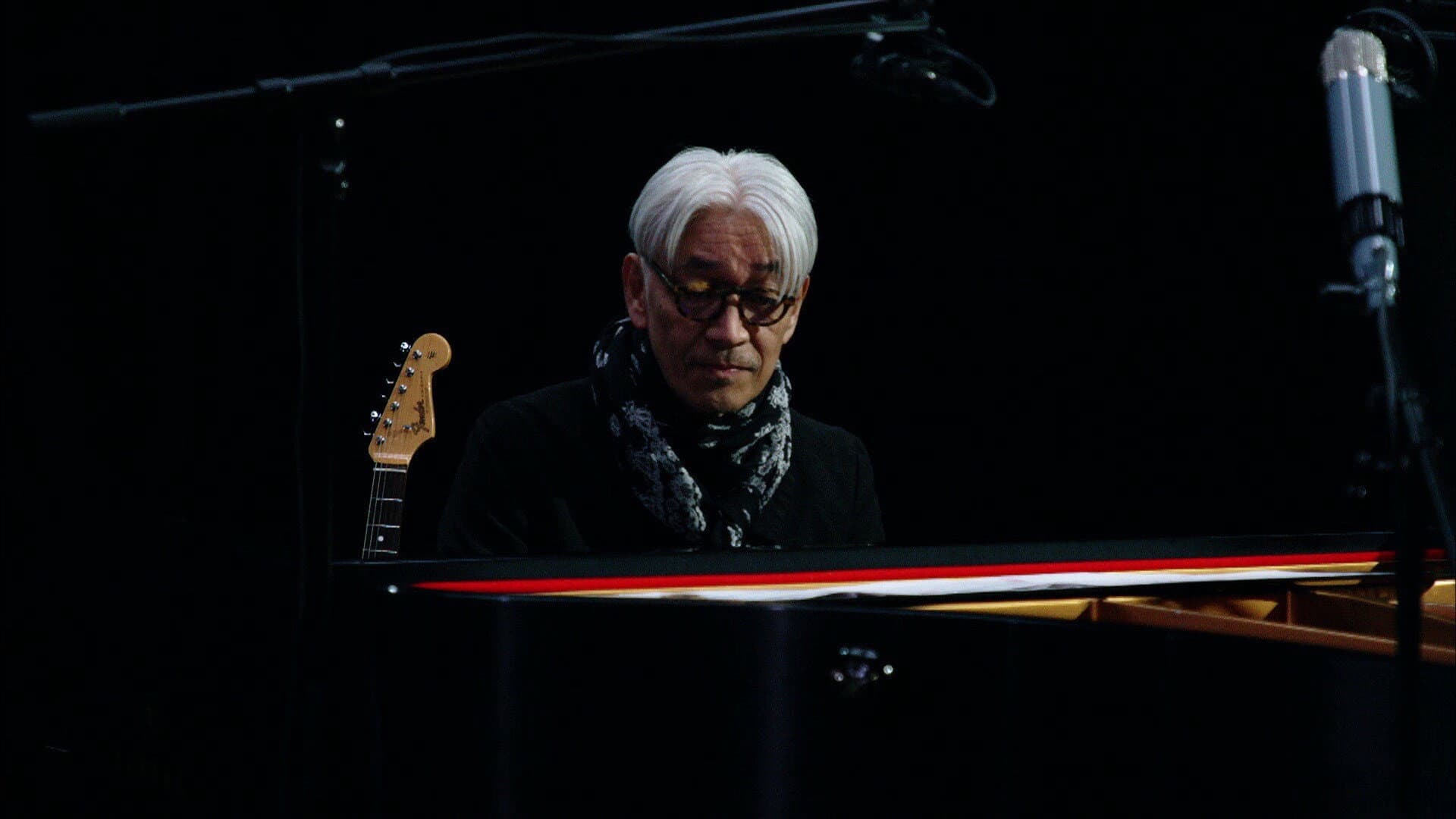 Ryuichi Sakamoto Playing the Piano for the Isolated - immagine
