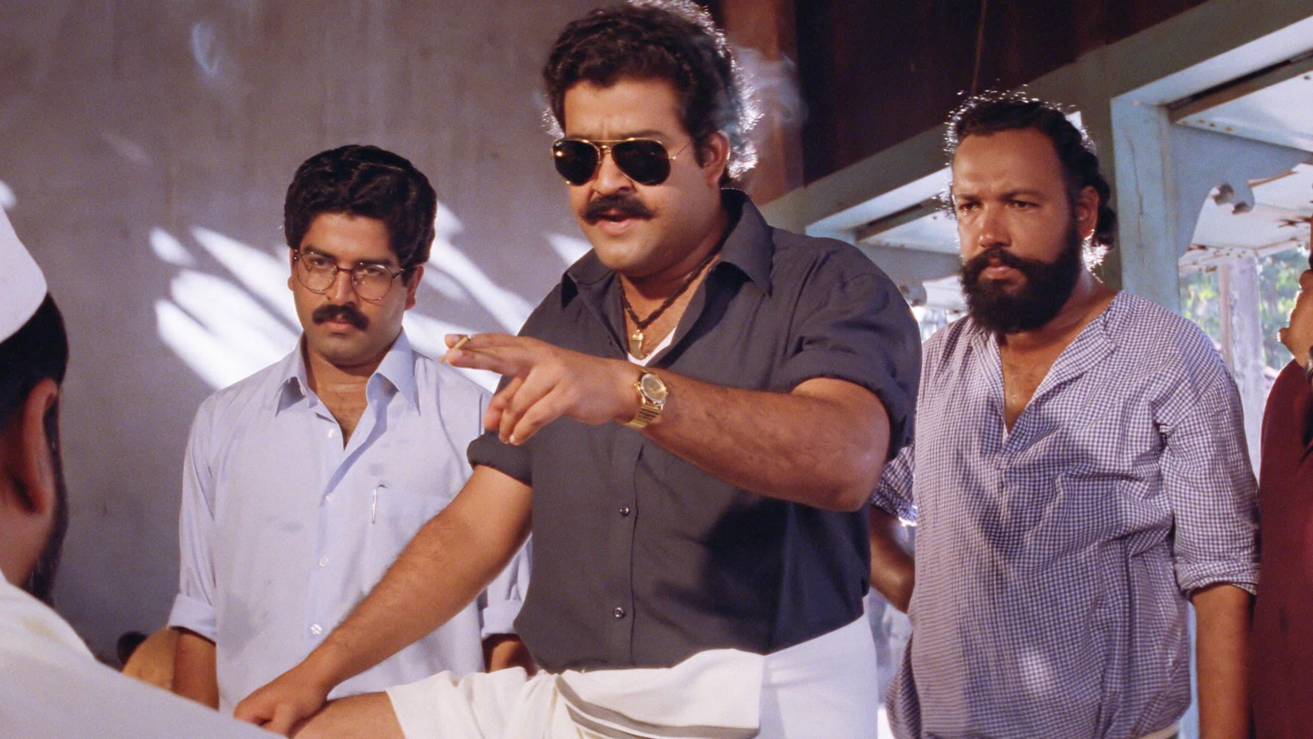 സ്ഫടികം - immagine