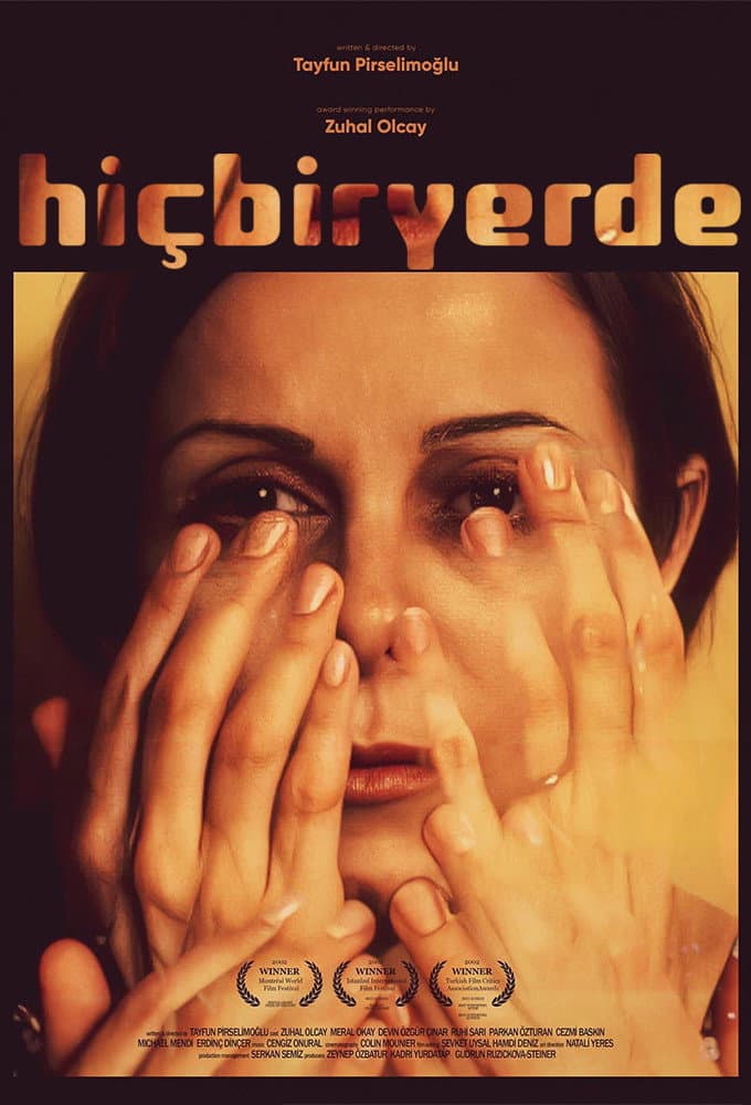 Poster di Hiçbiryerde