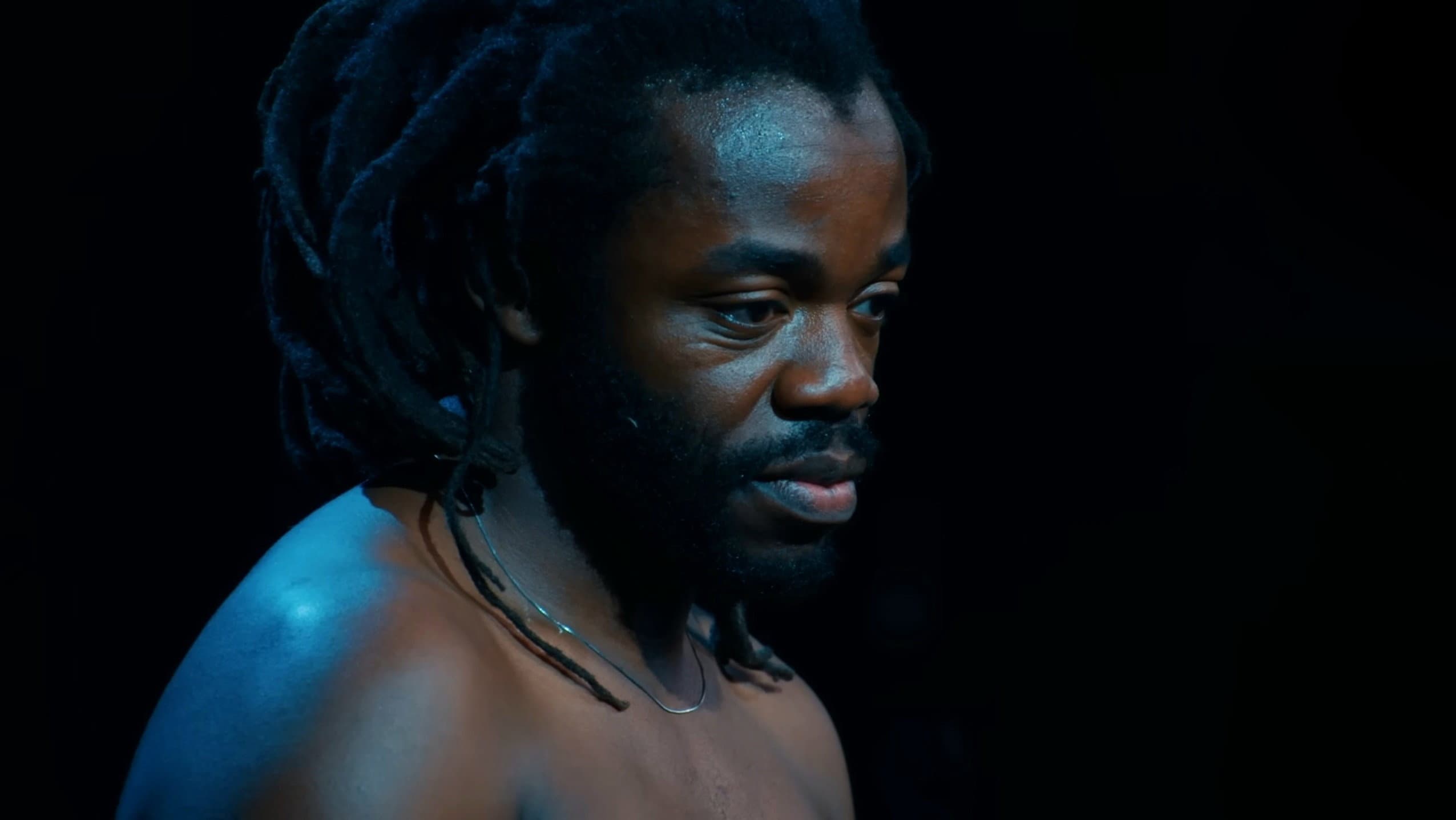 Demi Adejuyigbe: Is Going to Do One (1) Backflip - immagine