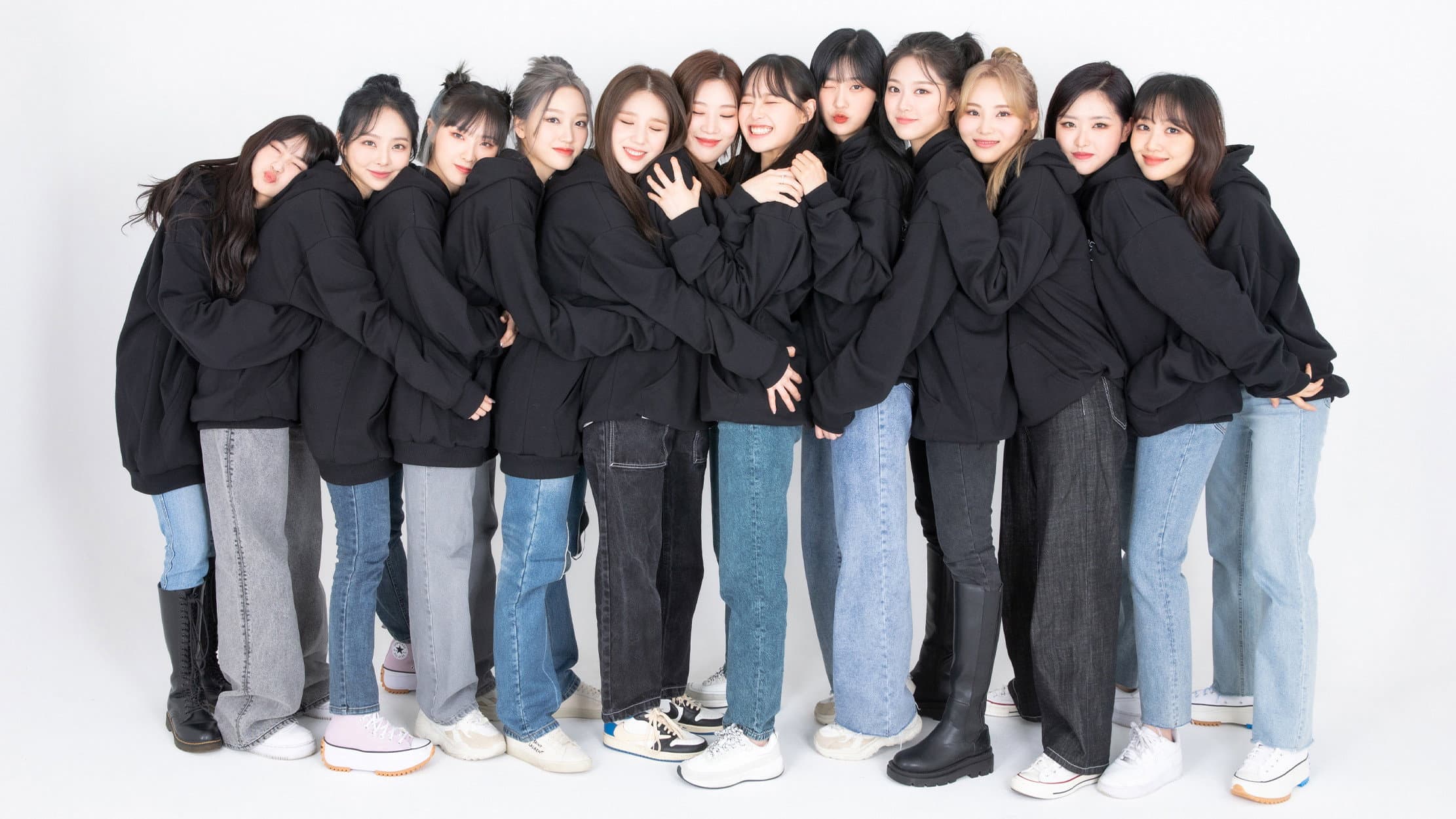 이달의 소녀 CONCERT [LOONAVERSE : FROM] - immagine