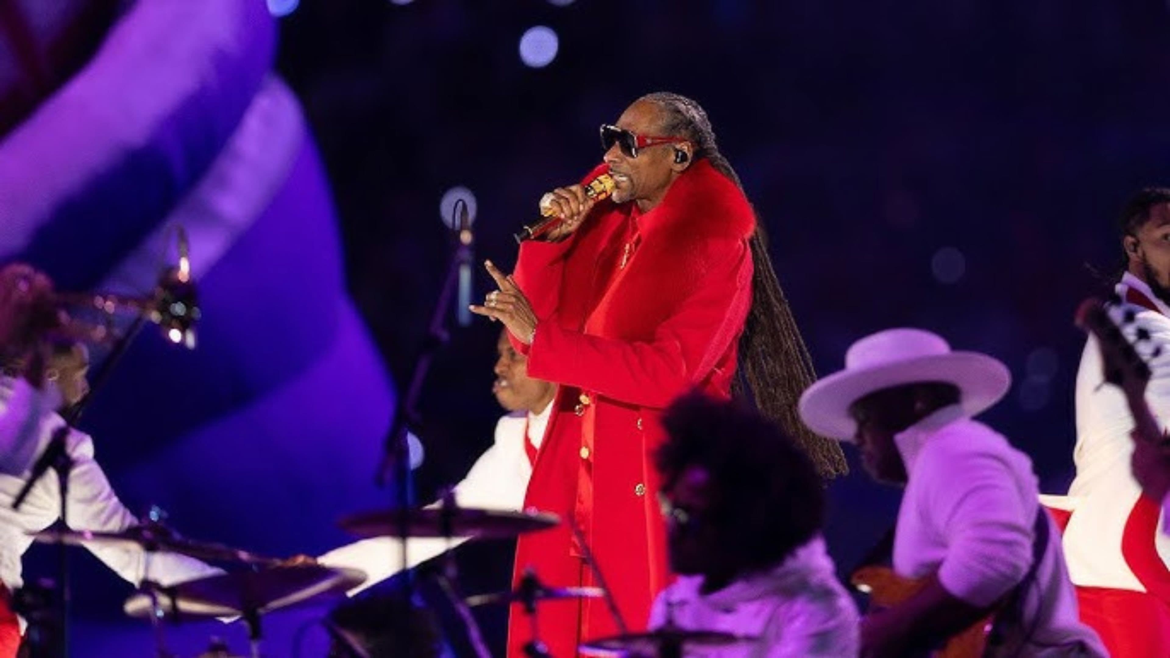 Snoop's Holiday Halftime Party - immagine