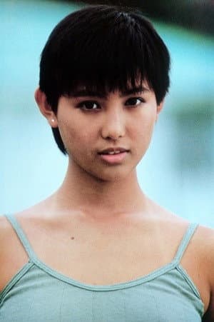 鳥越まり