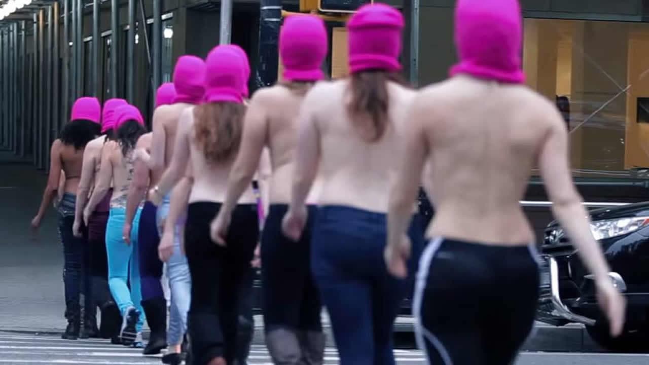 Free the Nipple - immagine