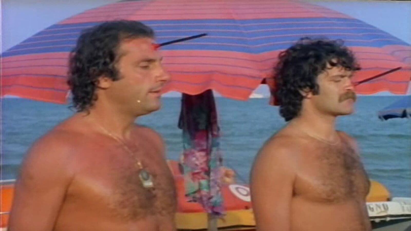Acapulco, prima spiaggia... a sinistra - immagine
