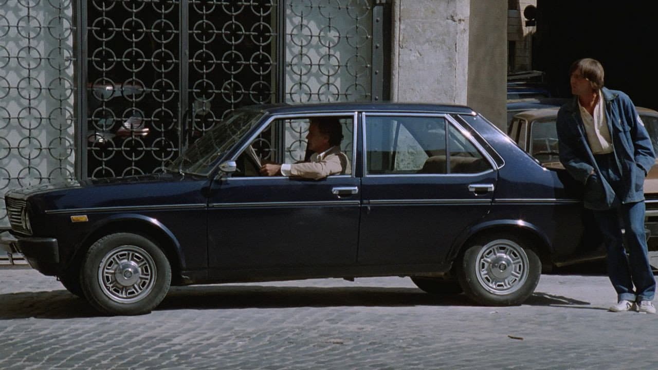 I gabbiani volano basso - immagine