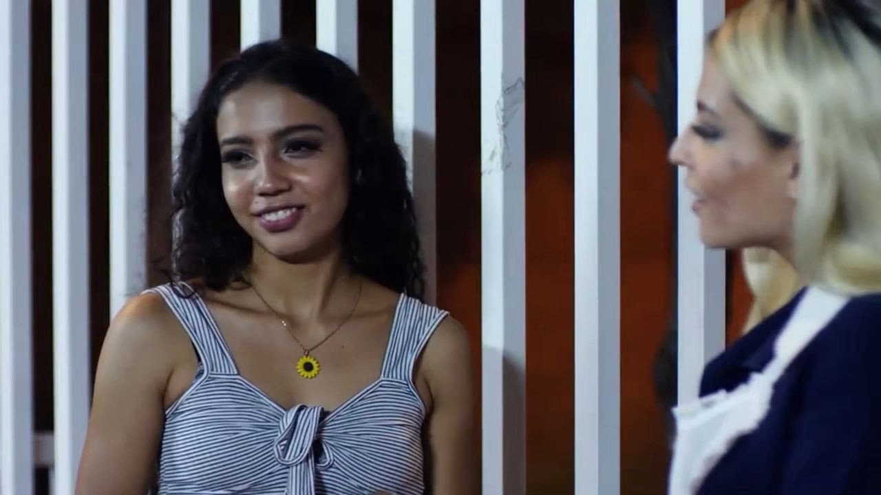 Las sirvientas calientes 8 - immagine