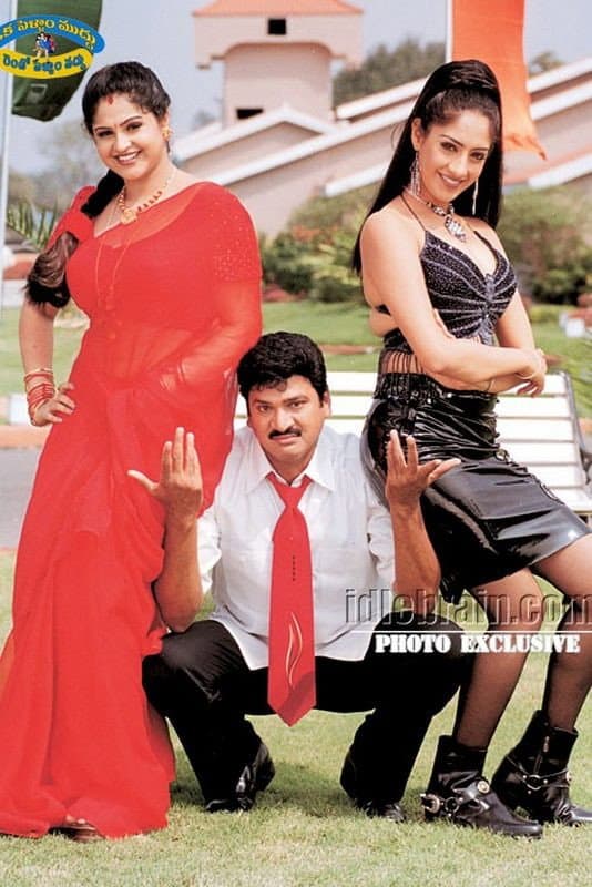 Poster di Oka Pellam Muddu Rendo Pellam Vaddu