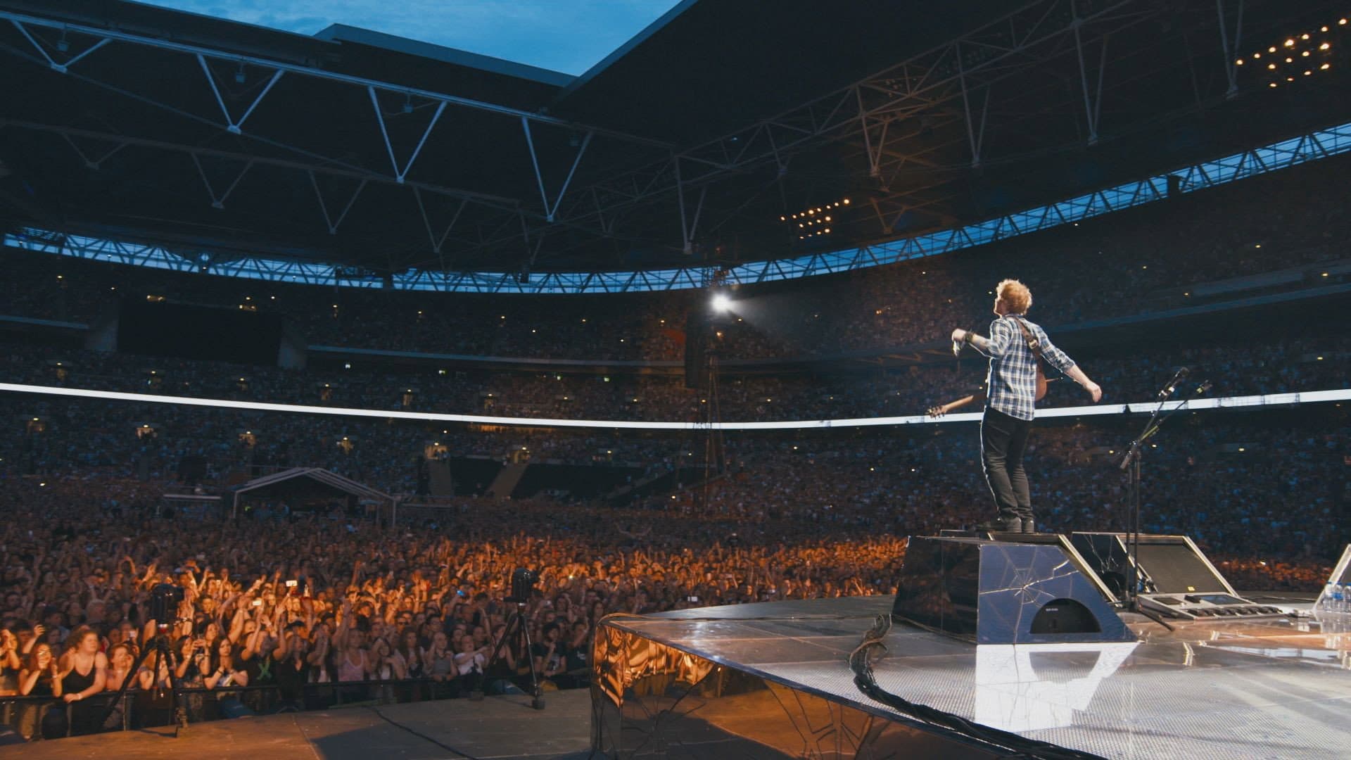 Ed Sheeran: Jumpers for Goalposts - immagine