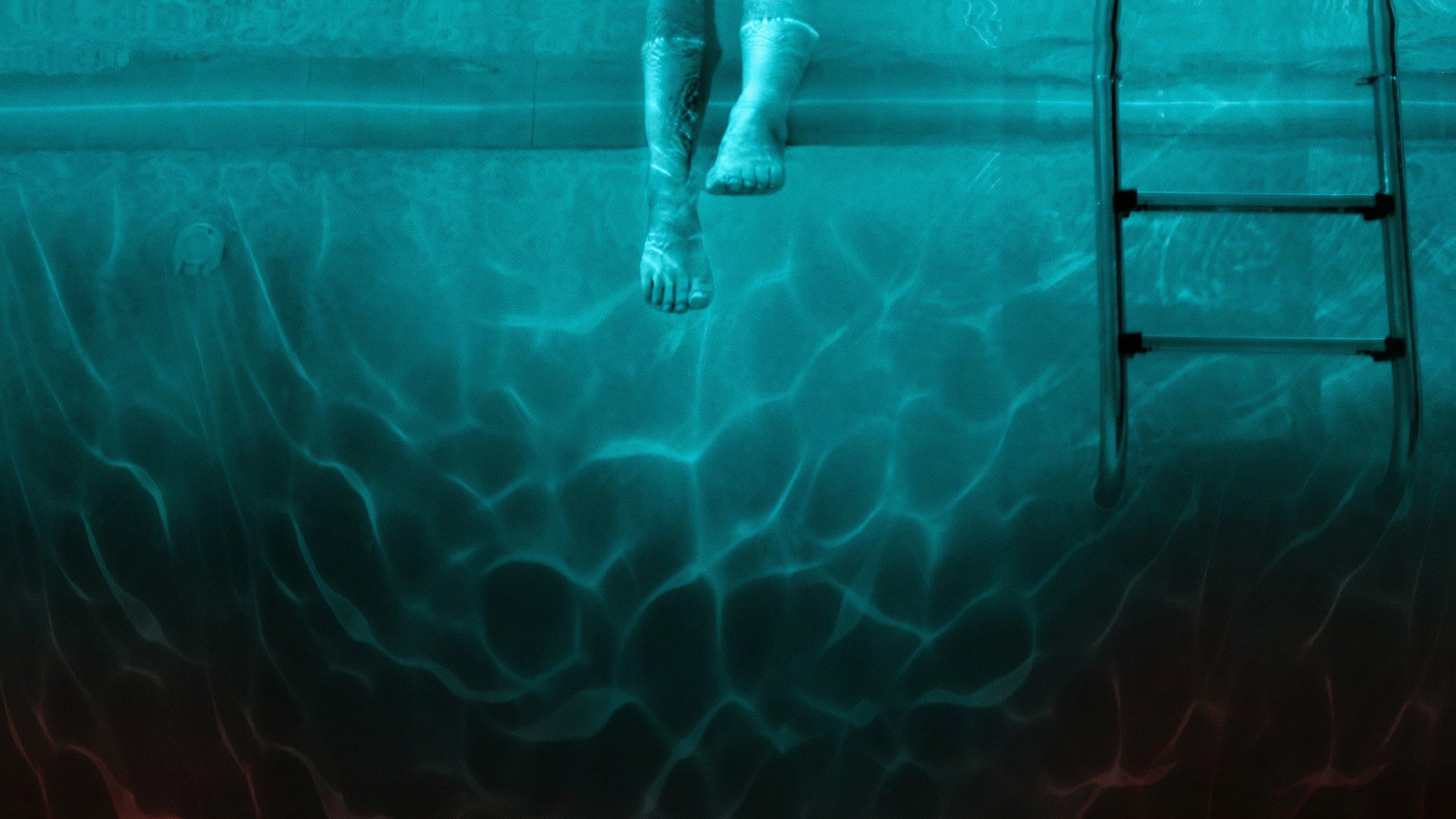 Night Swim - immagine