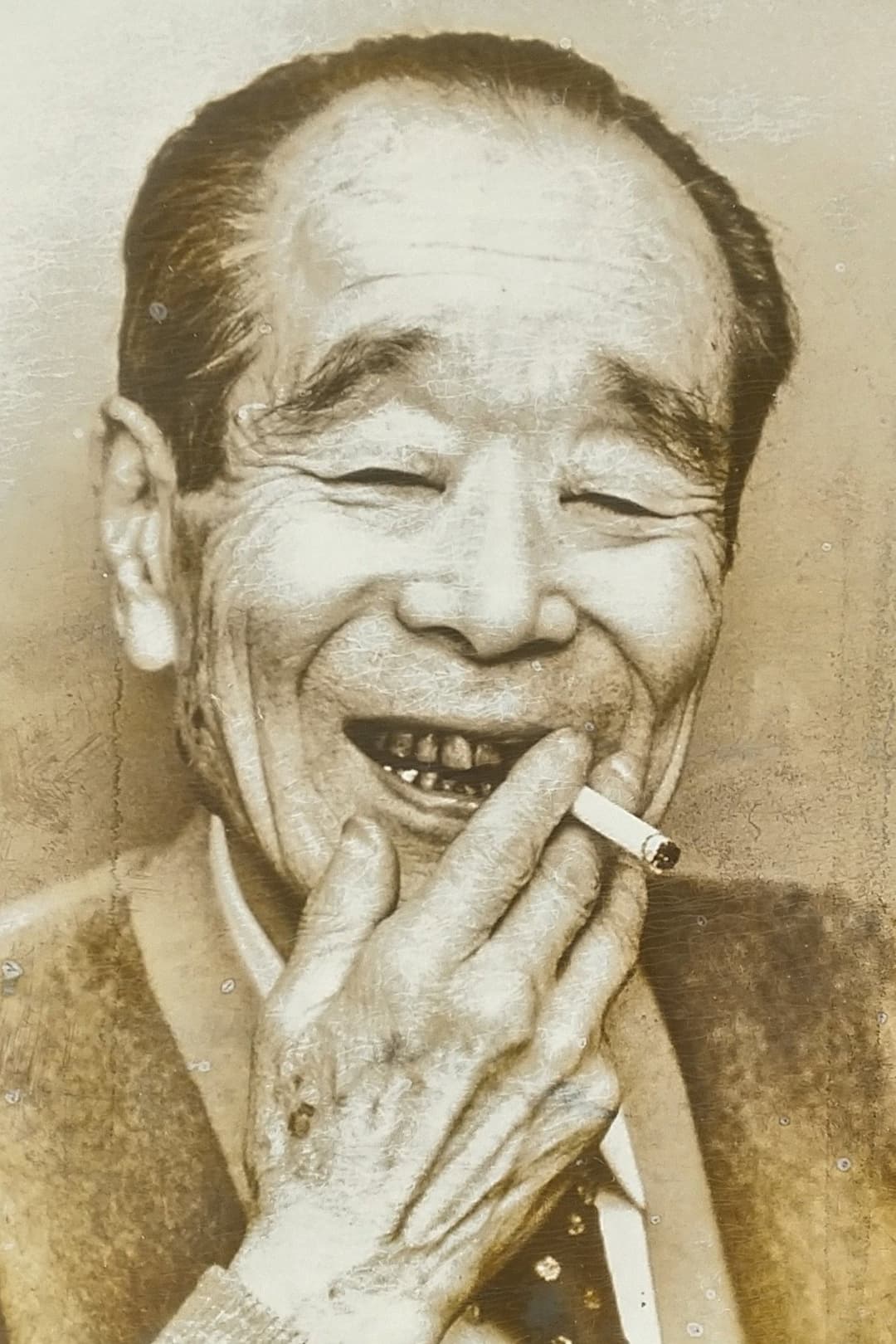 左卜全