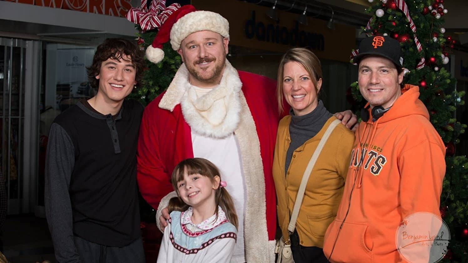 A Miracle on Christmas Lake - immagine