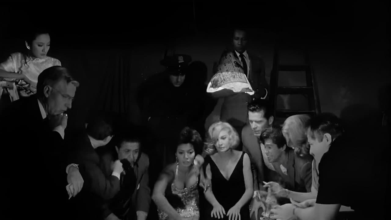 Una donna senza volto - immagine