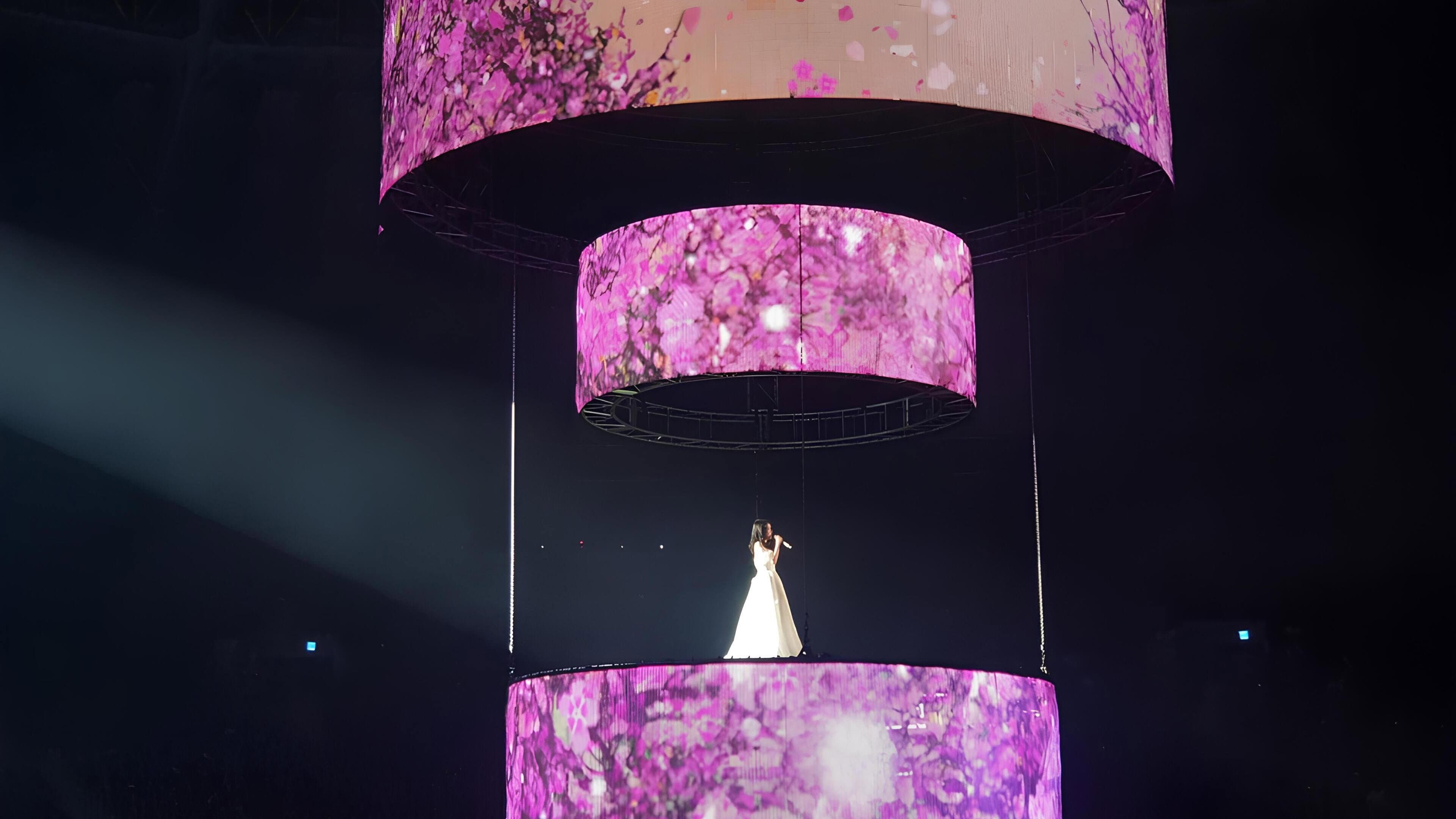 아이유 10주년 투어 콘서트 : 이지금 - immagine
