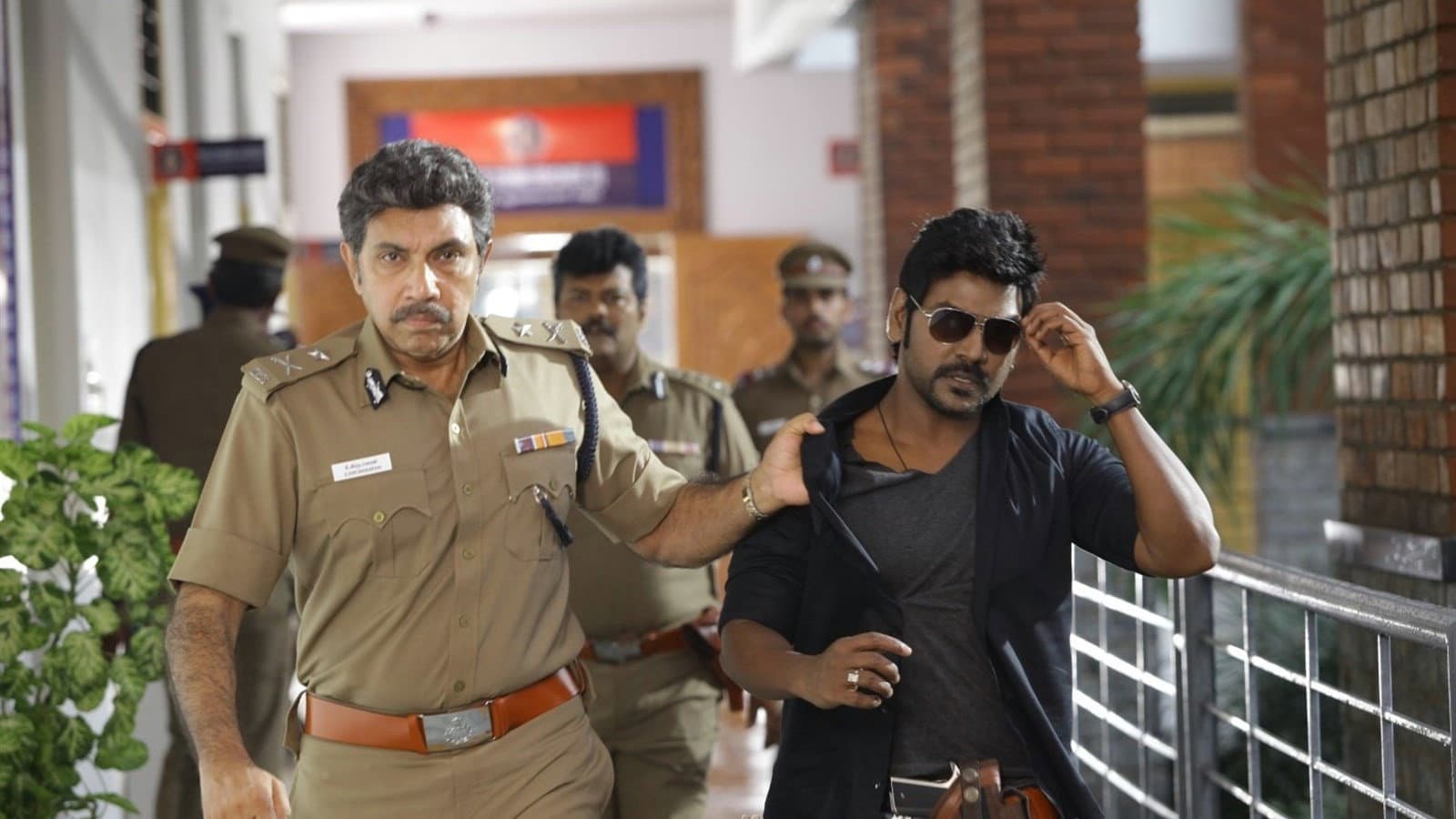 மொட்ட சிவா கெட்ட சிவா - immagine