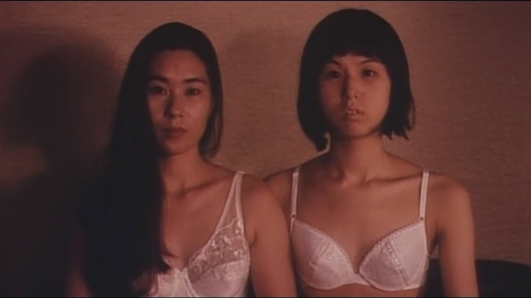 本番レズ　恥ずかしい体位 - immagine