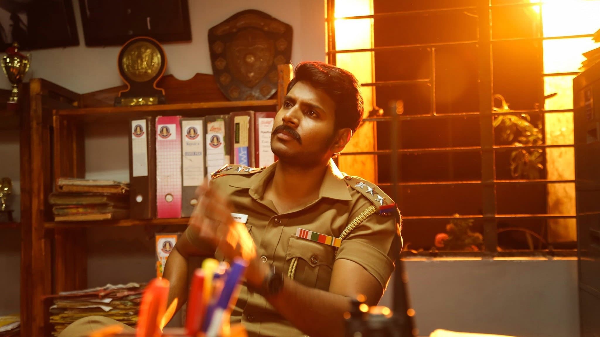 மாயவன் - immagine