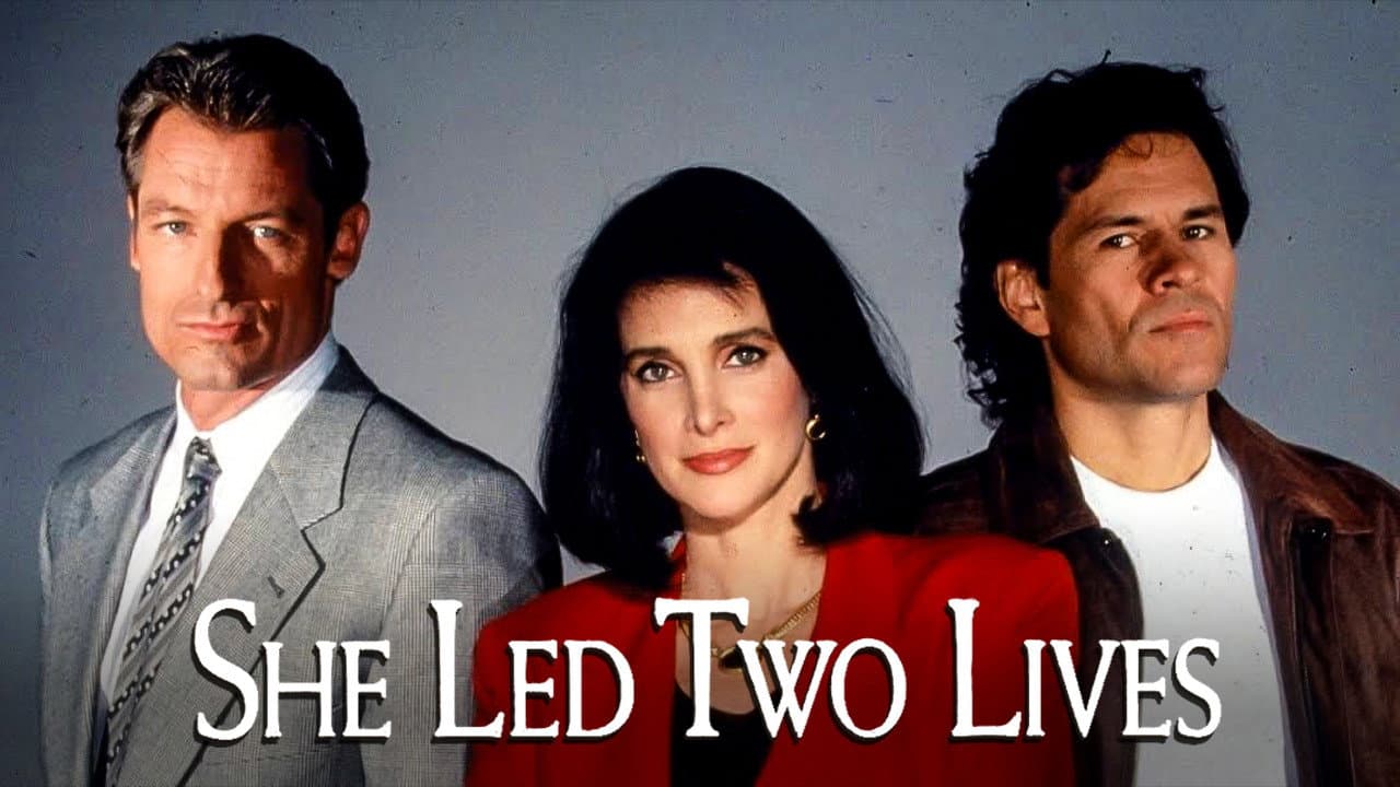 She Led Two Lives - immagine