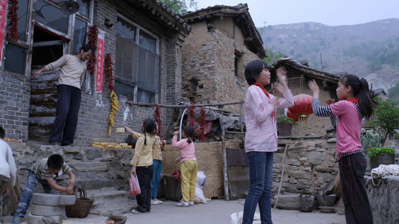 Kong Erpi Enters Town - immagine