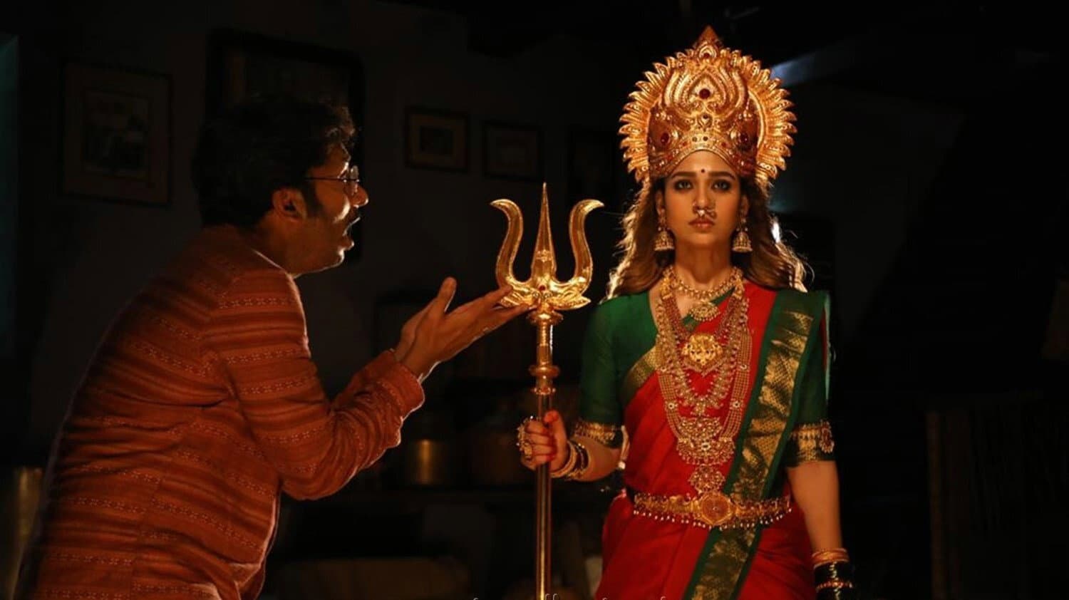 மூக்குத்தி அம்மன் - immagine